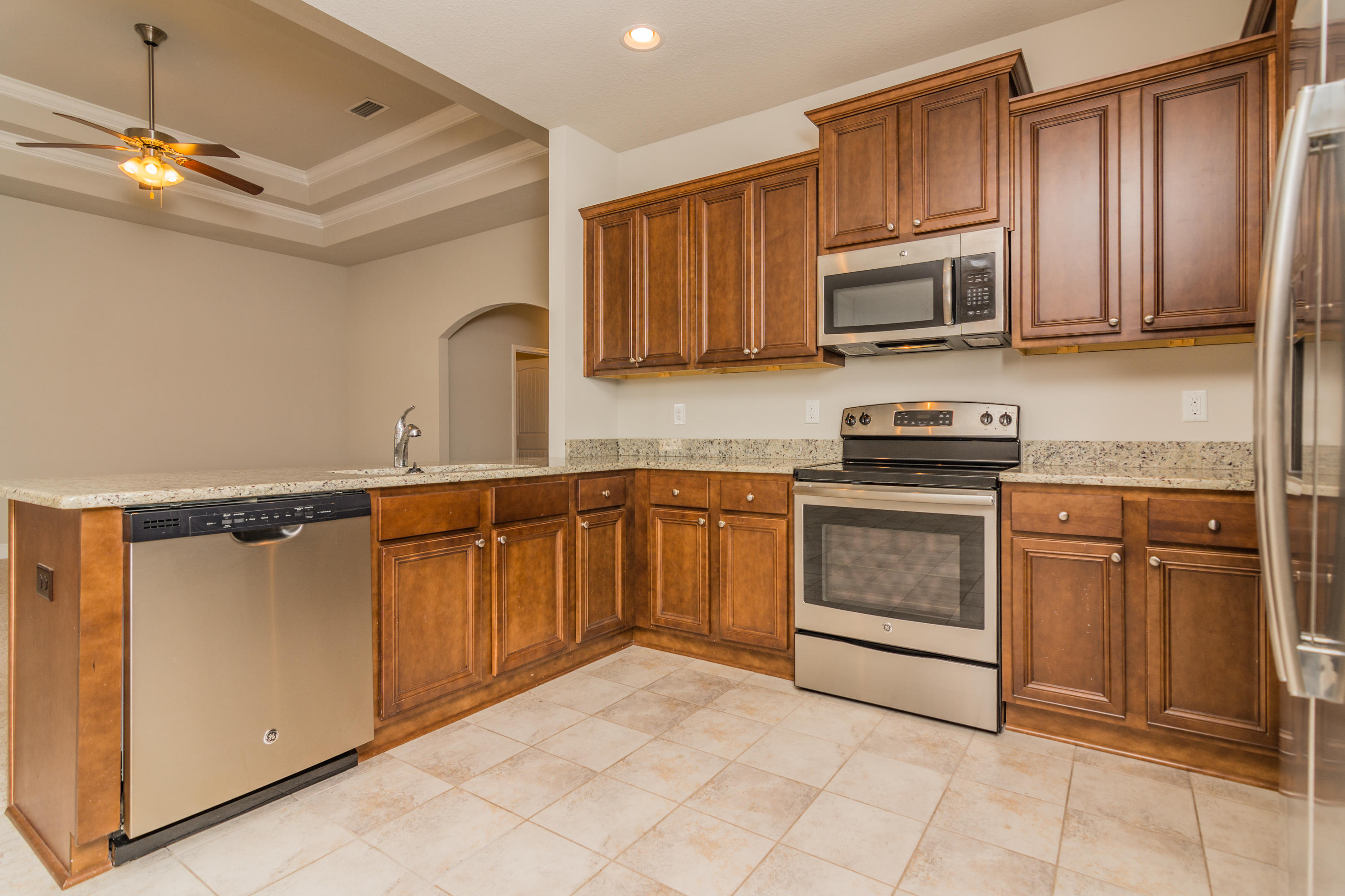 AUTUMN WOODS - Residential