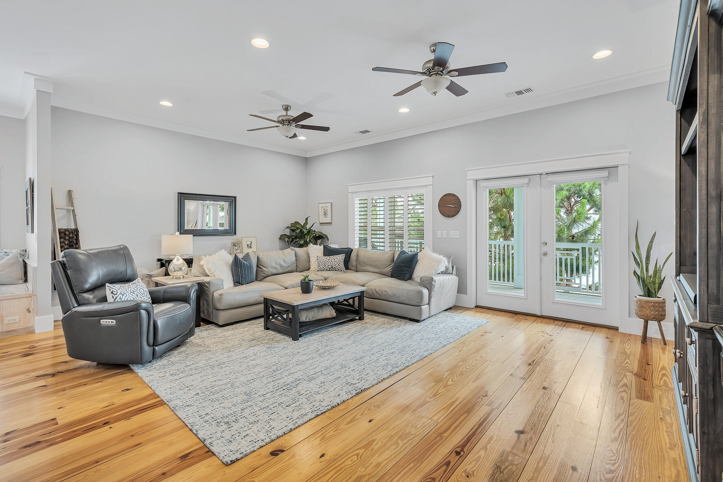 CYPRESS BREEZE PLANTATION - Residential