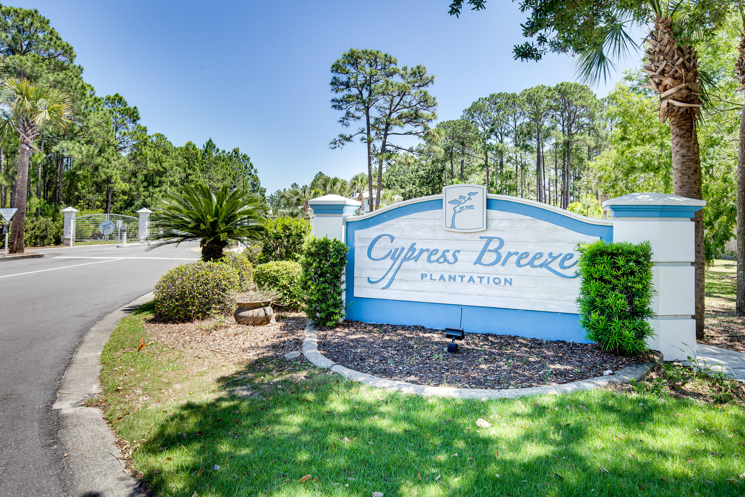 CYPRESS BREEZE PLANTATION - Residential