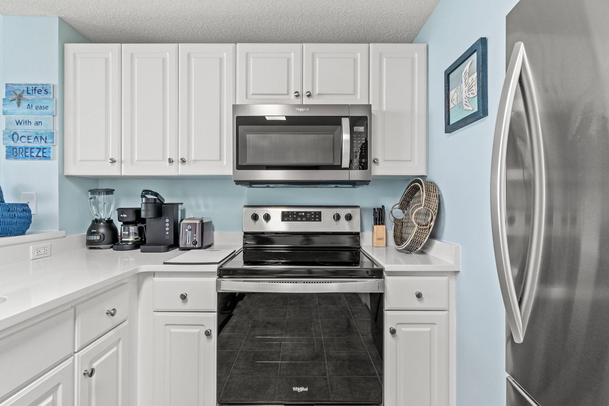 MAJESTIC BEACH TOWERS I - Residential