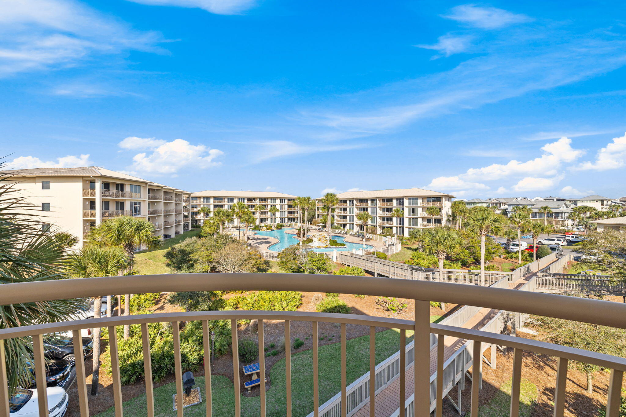 HIGH POINTE RESORT CONDO - Residential