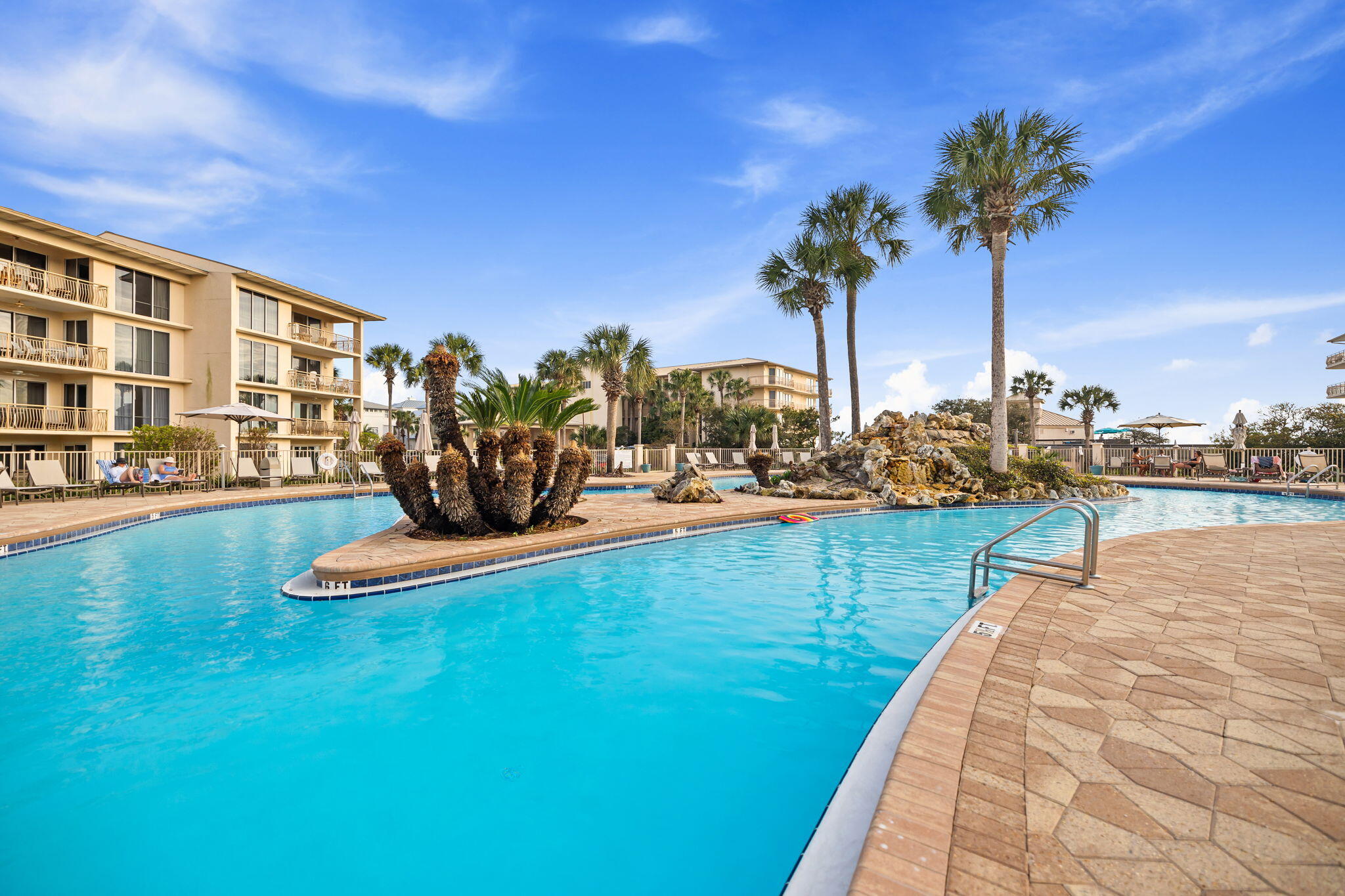 HIGH POINTE RESORT CONDO - Residential