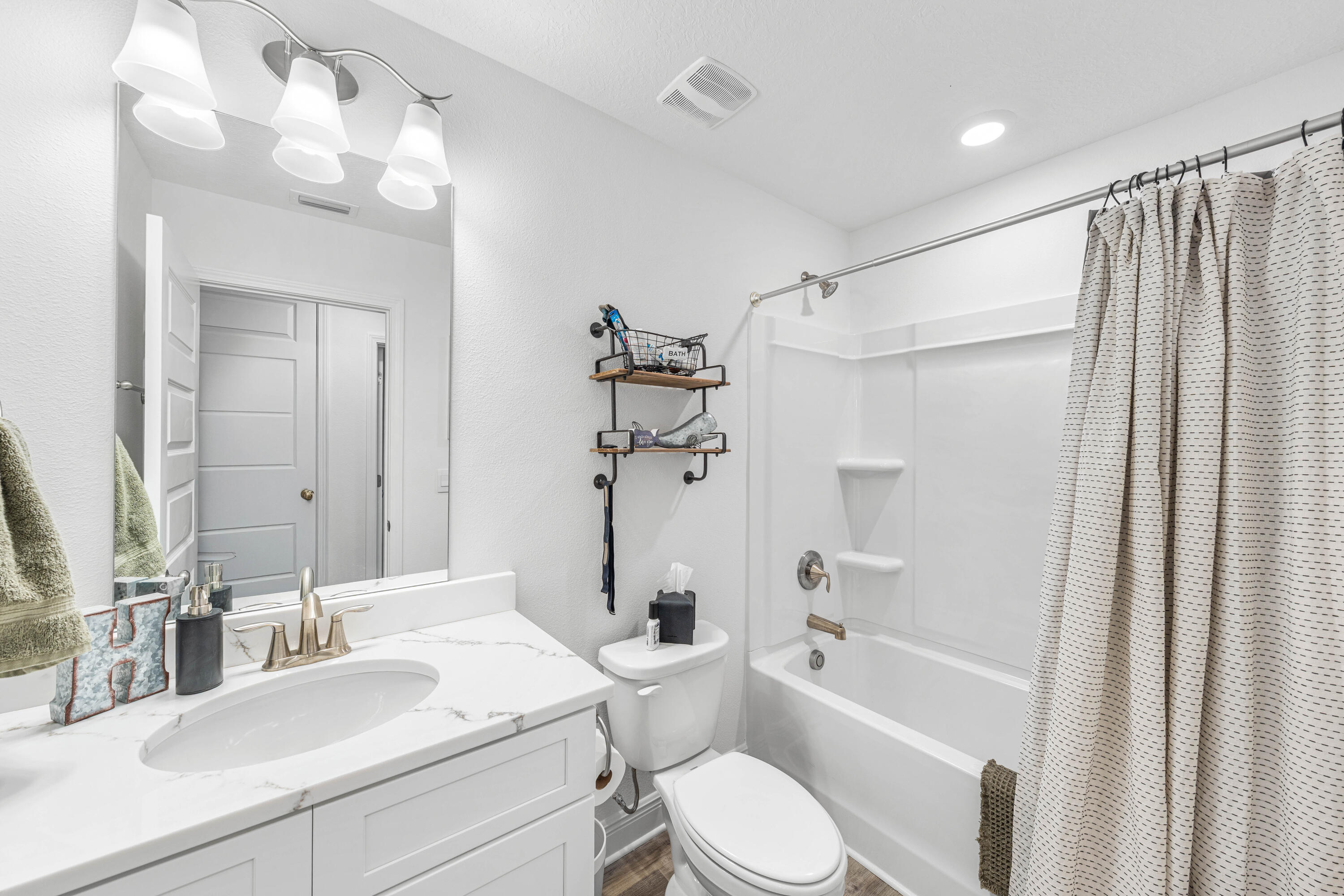 Kelly Street Pines - Residential