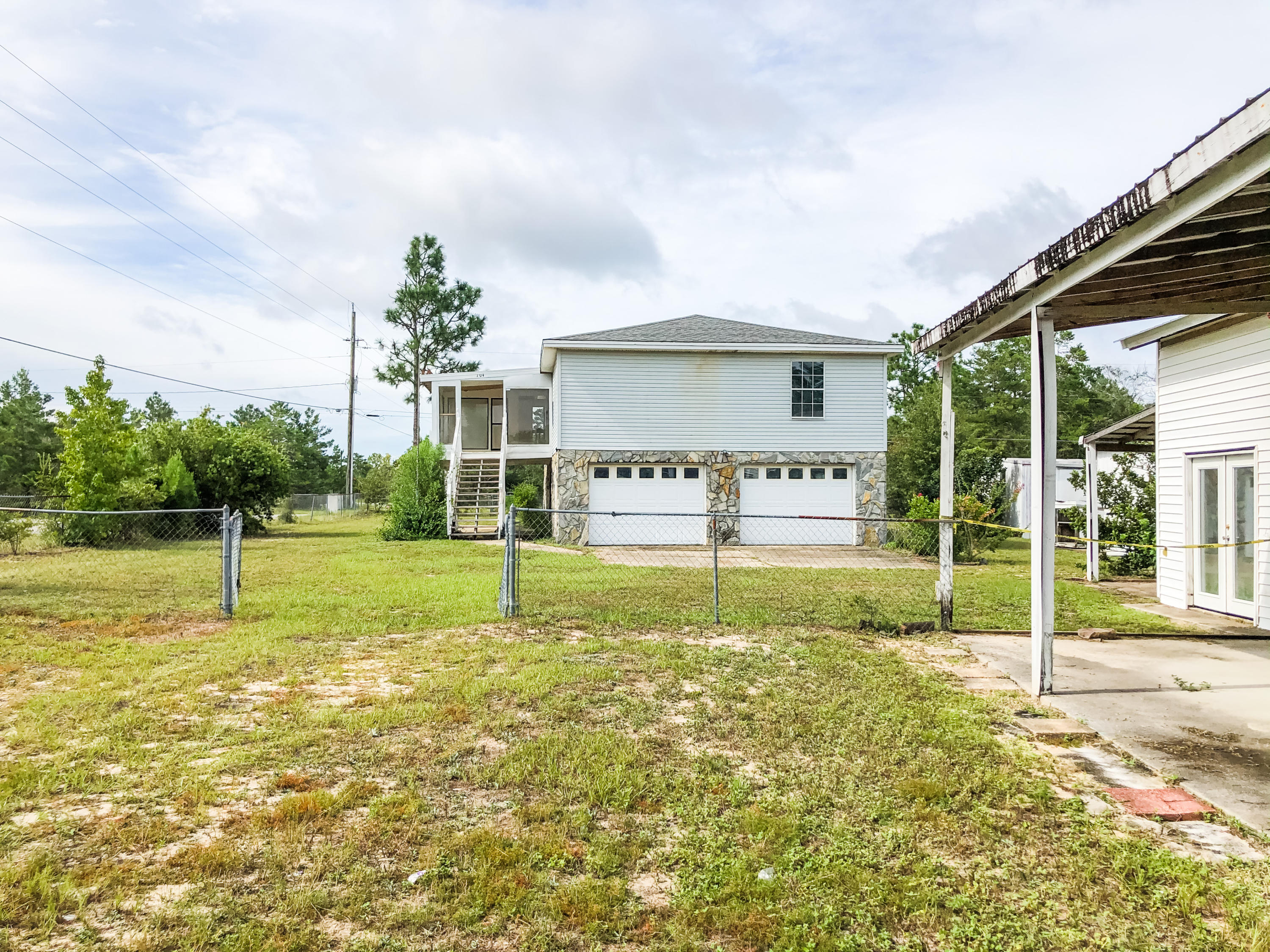 OAKWOOD HILLS UNIT 3 - Residential