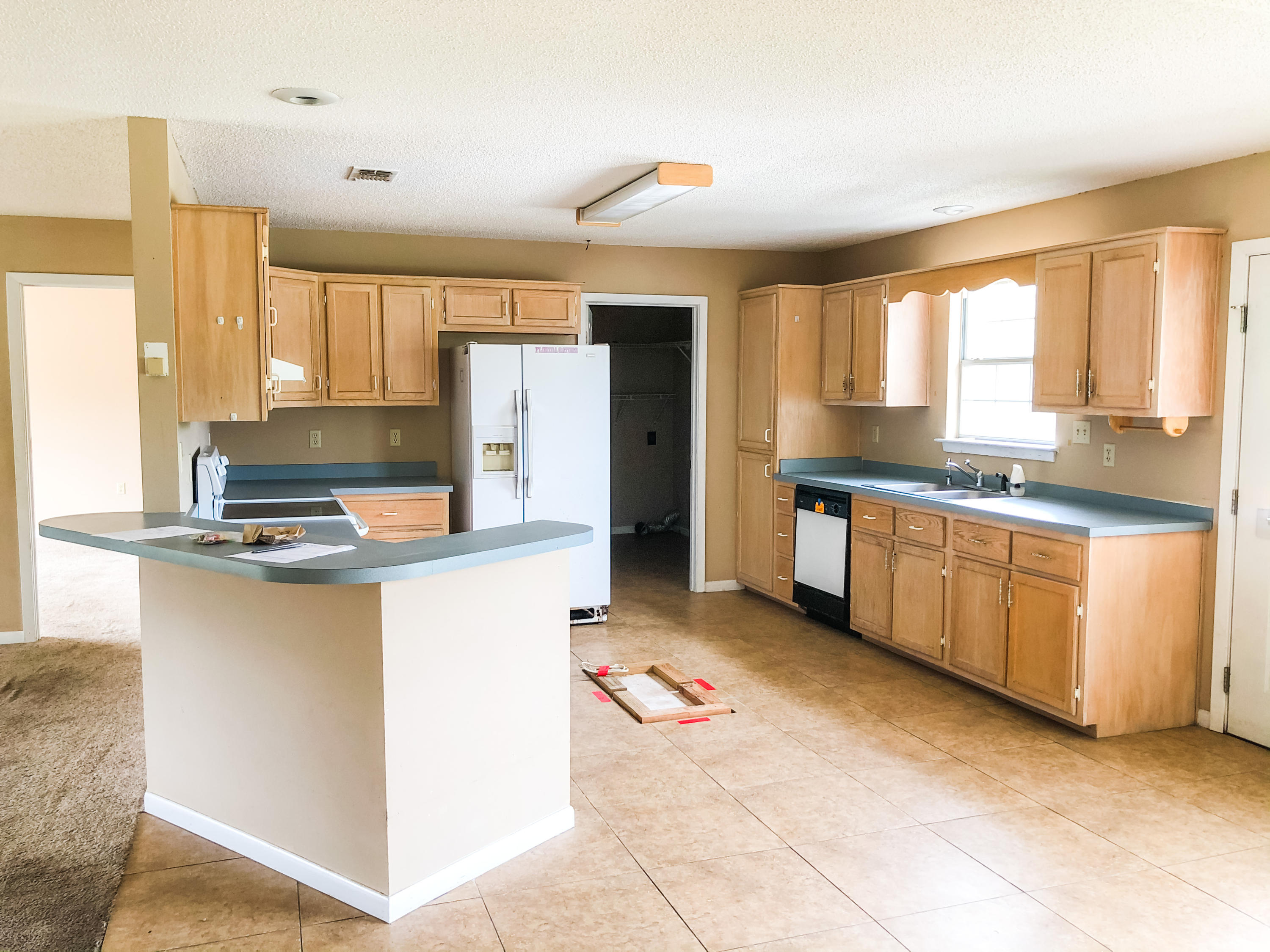 OAKWOOD HILLS UNIT 3 - Residential