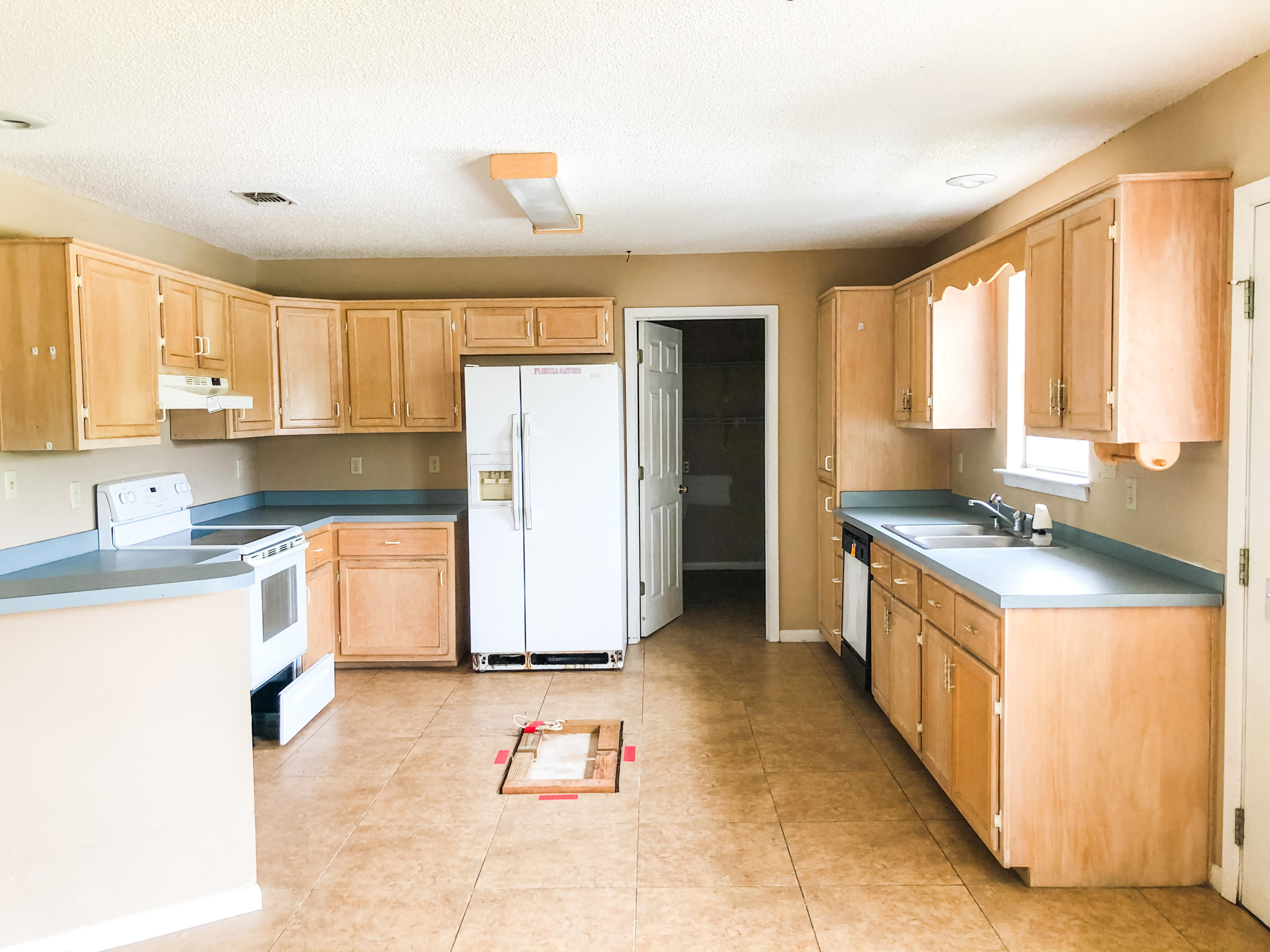 OAKWOOD HILLS UNIT 3 - Residential