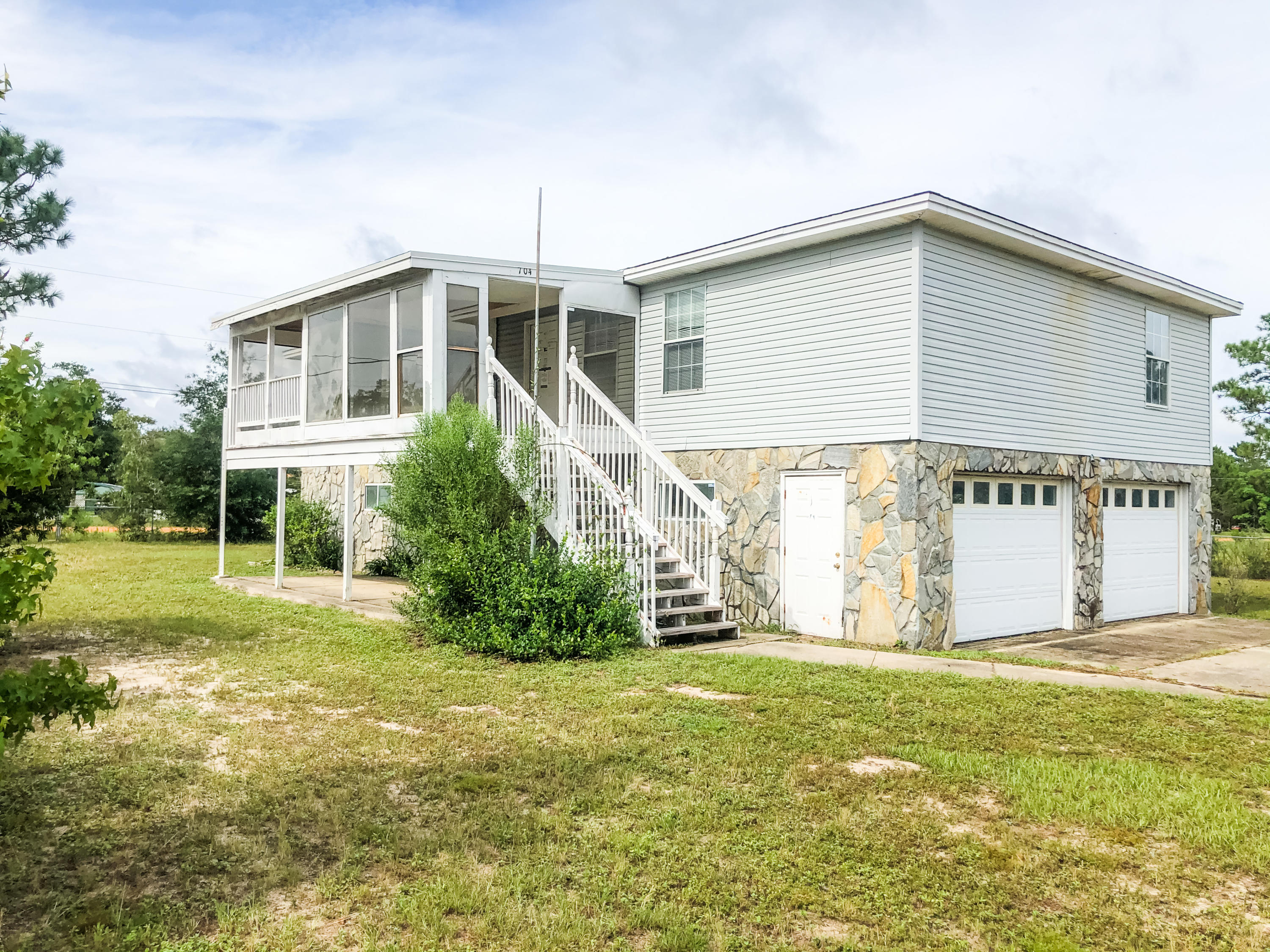 OAKWOOD HILLS UNIT 3 - Residential