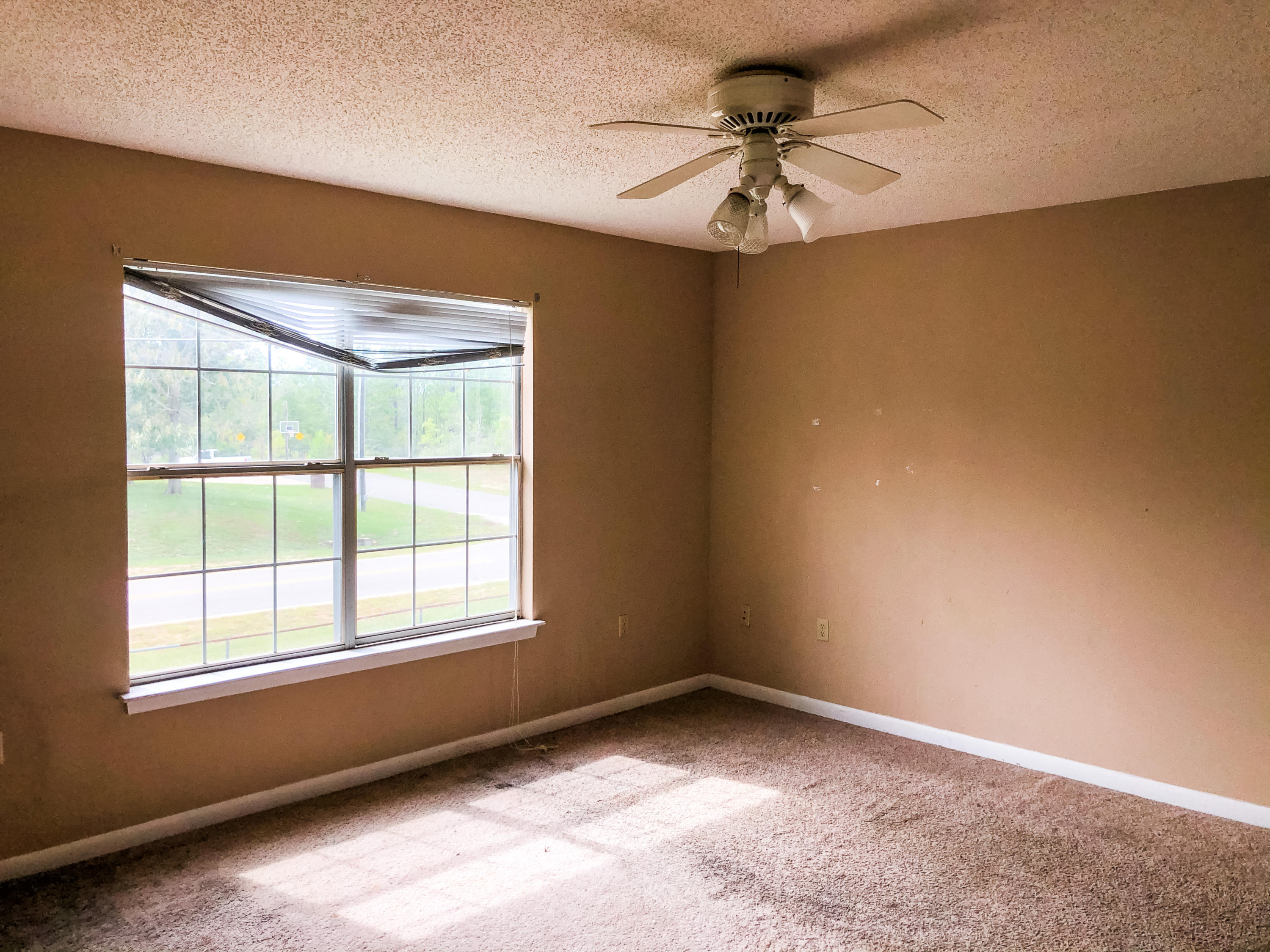 OAKWOOD HILLS UNIT 3 - Residential