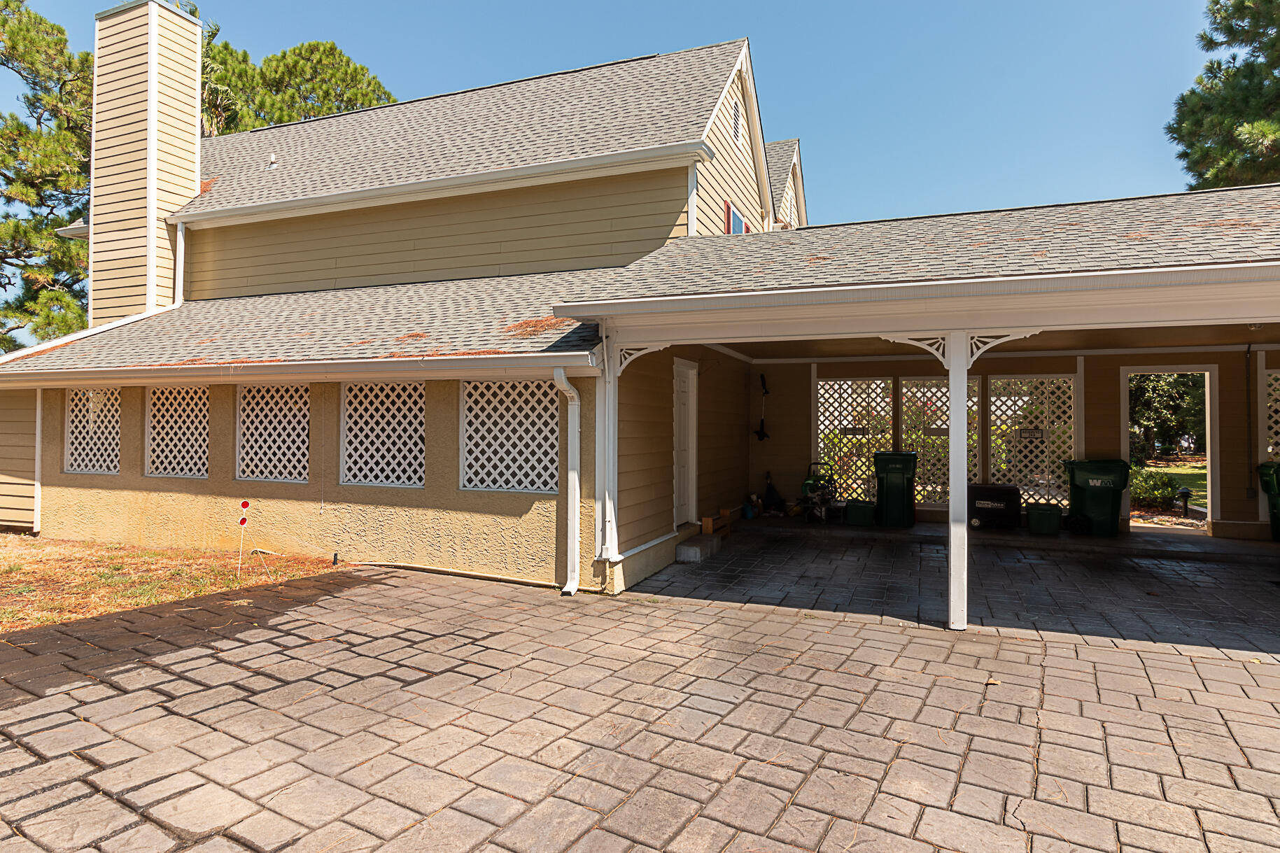 GARNIERS CAY PH 2 - Residential Lease