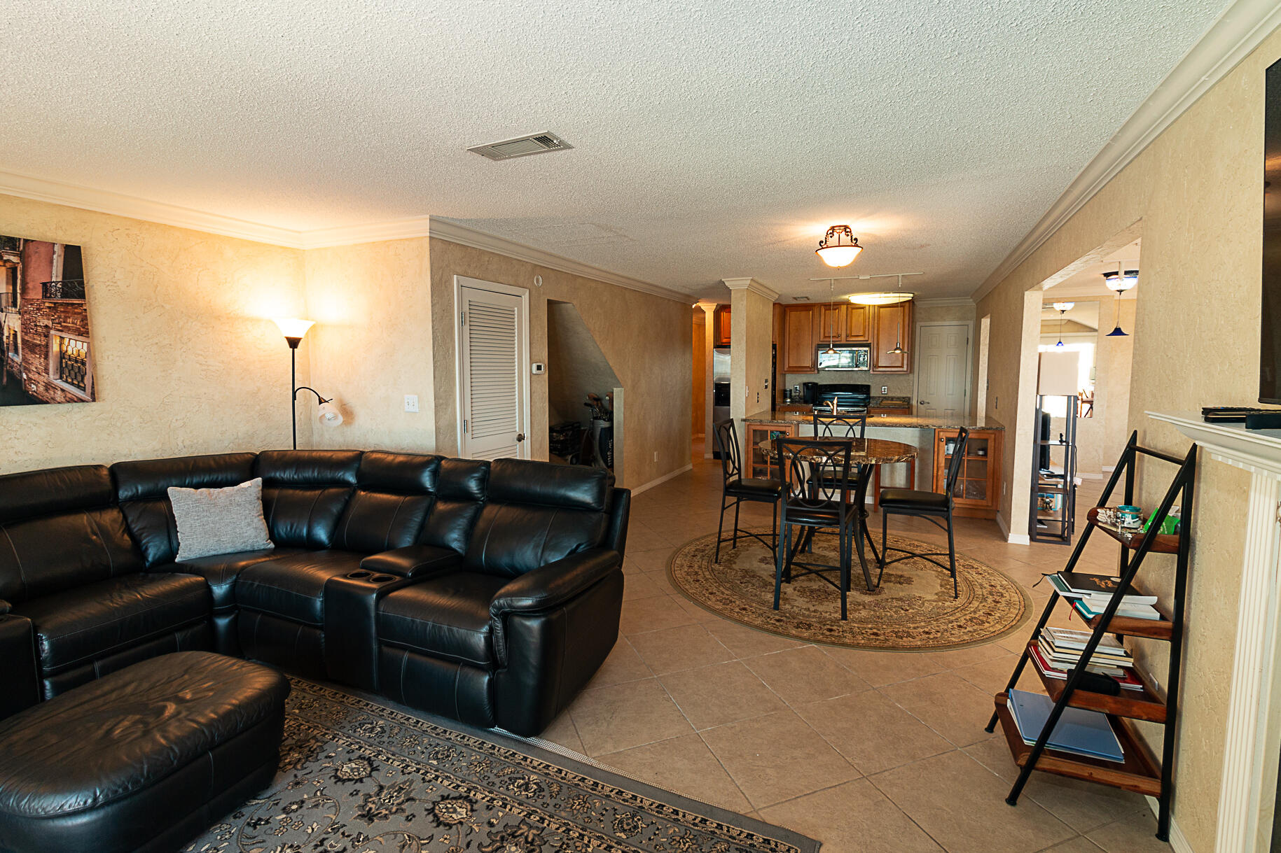 GARNIERS CAY PH 2 - Residential Lease