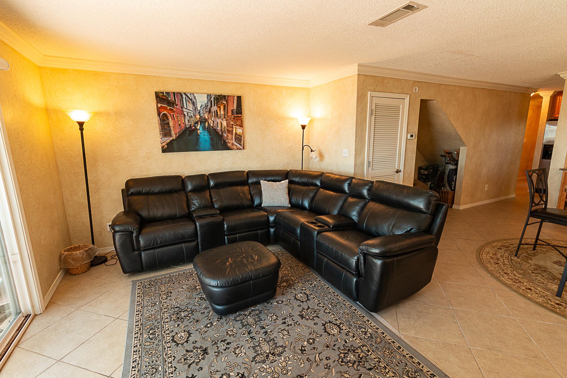 GARNIERS CAY PH 2 - Residential Lease