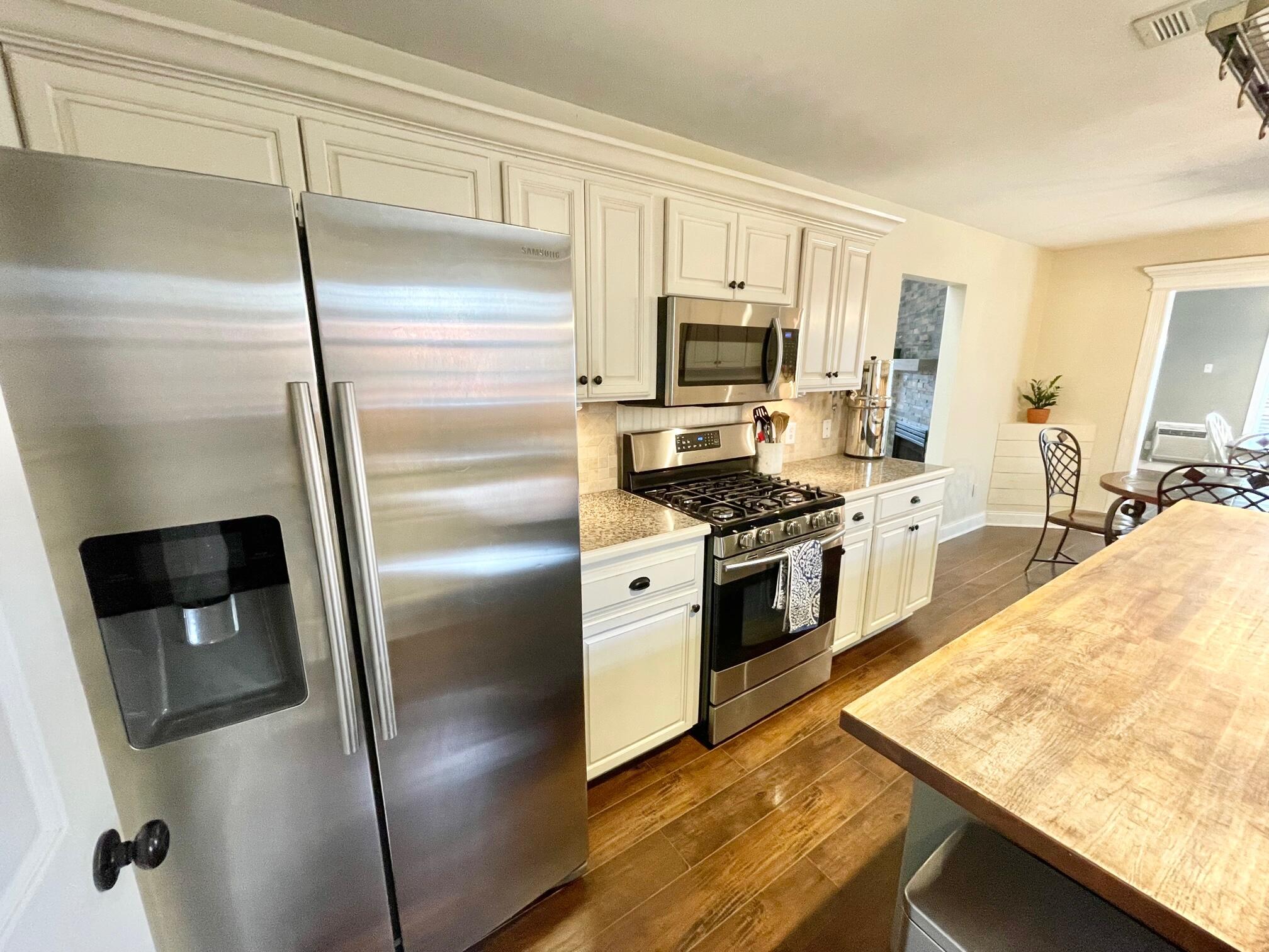METES & BOUNDS - Residential Lease