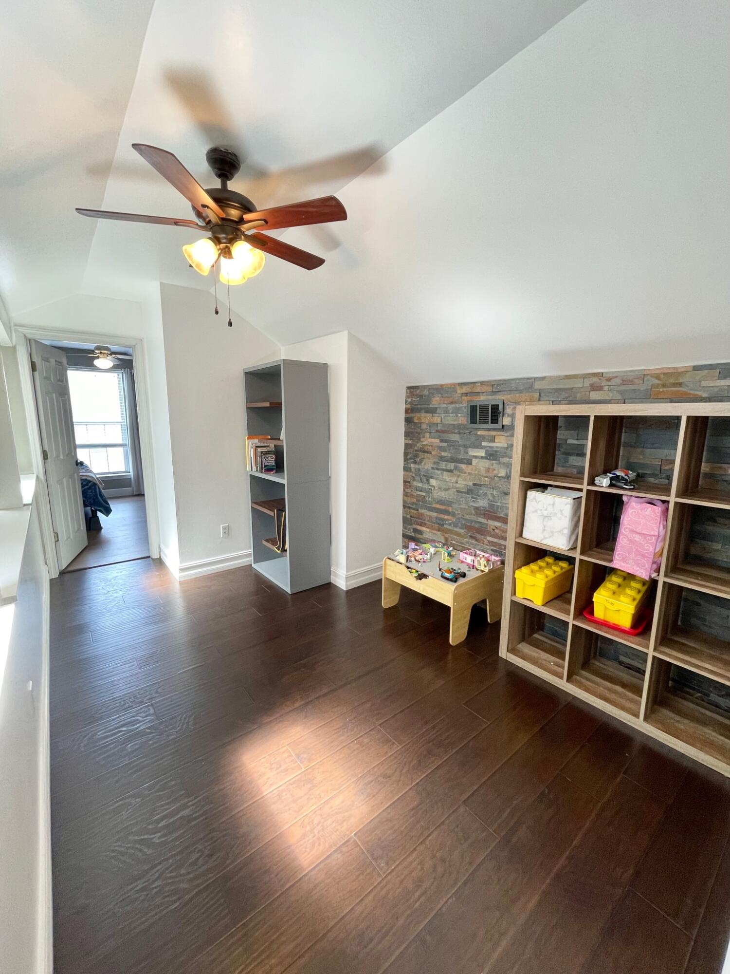METES & BOUNDS - Residential Lease
