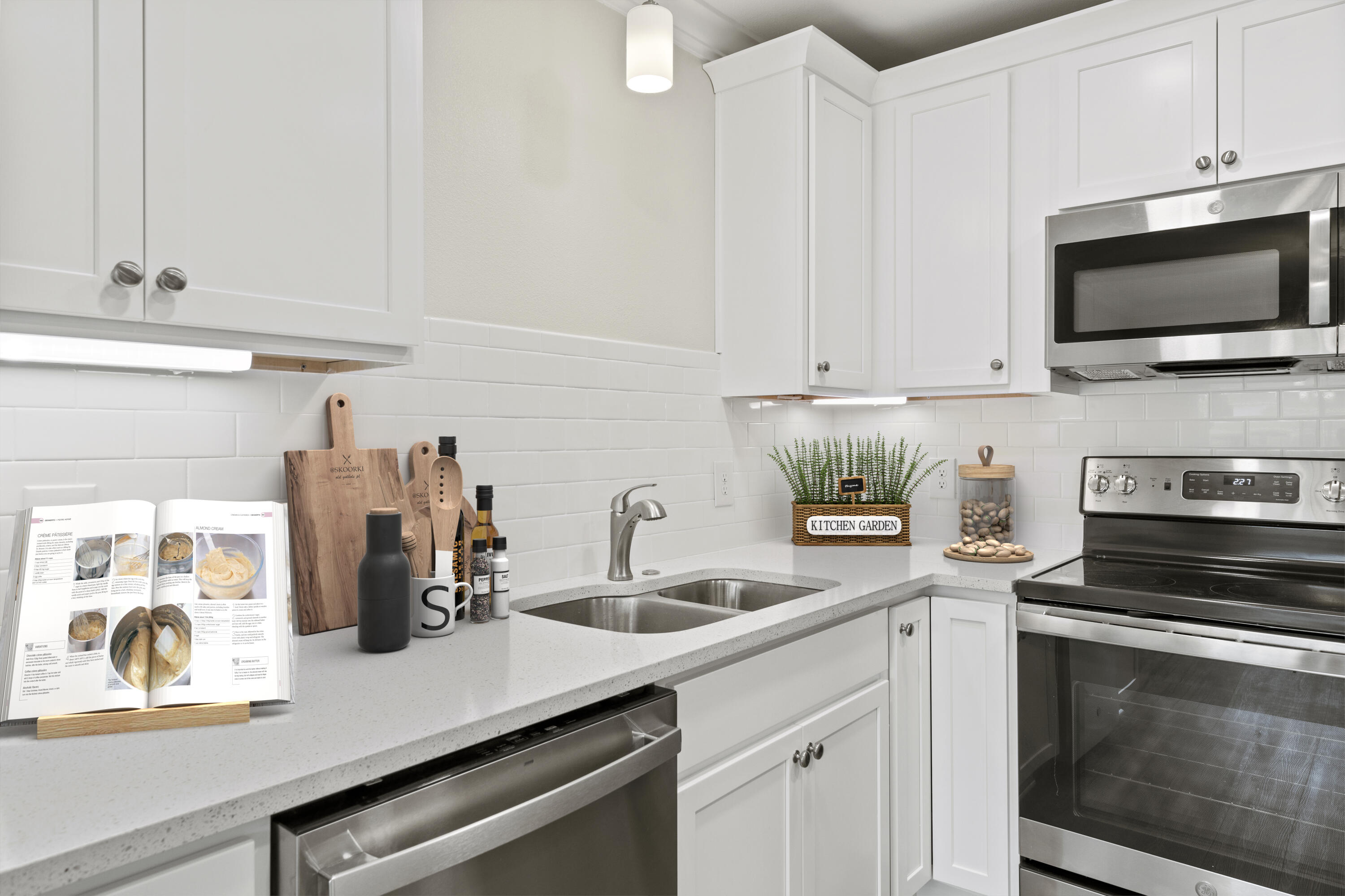 BLUEWATER COMMON - Residential