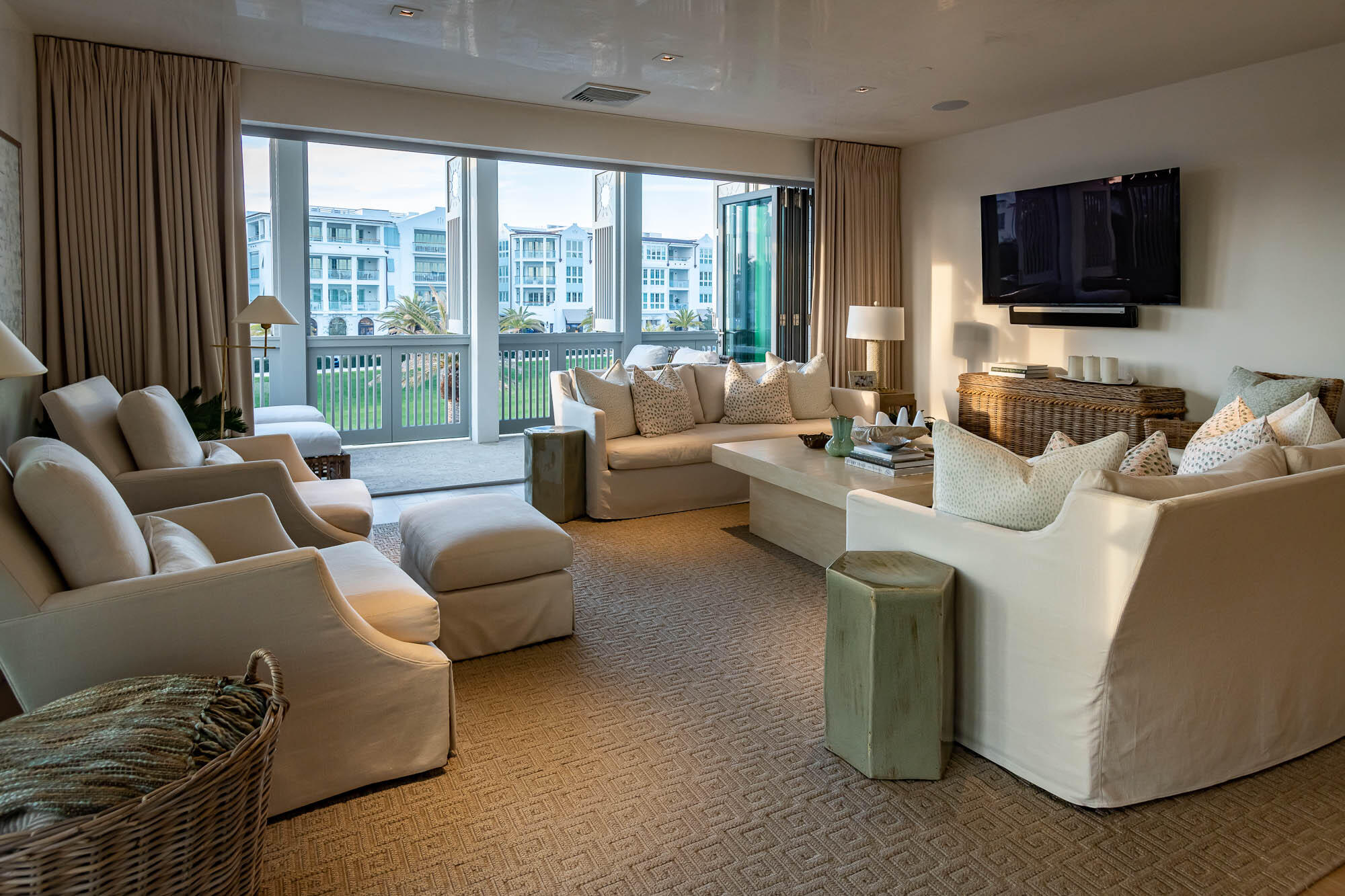 ALYS BEACH - Residential
