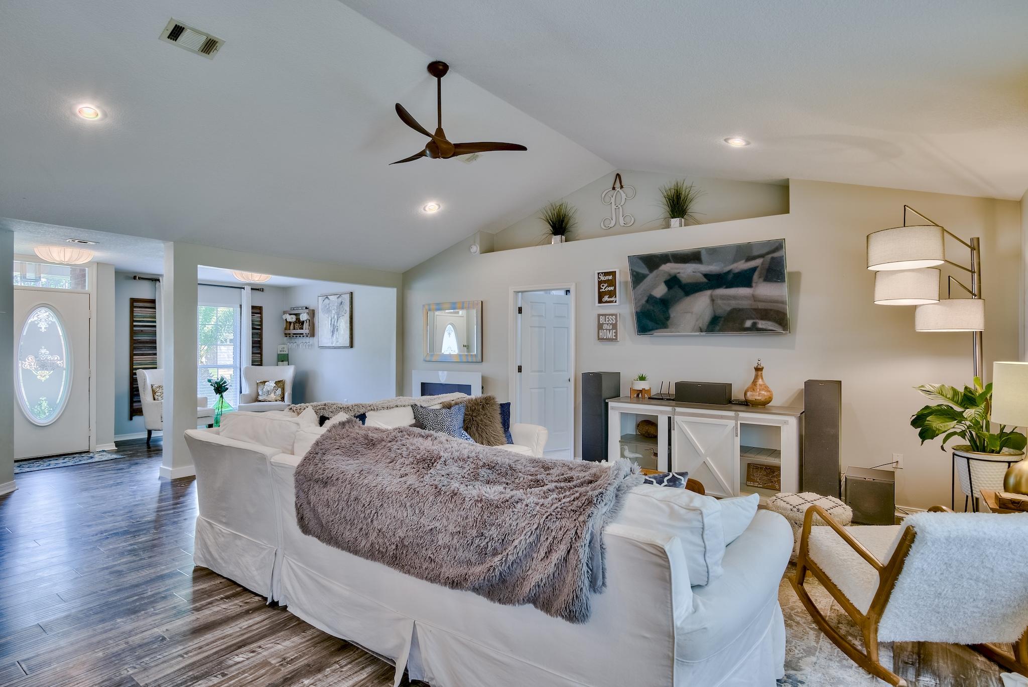 HIDDEN PINES S/D - Residential