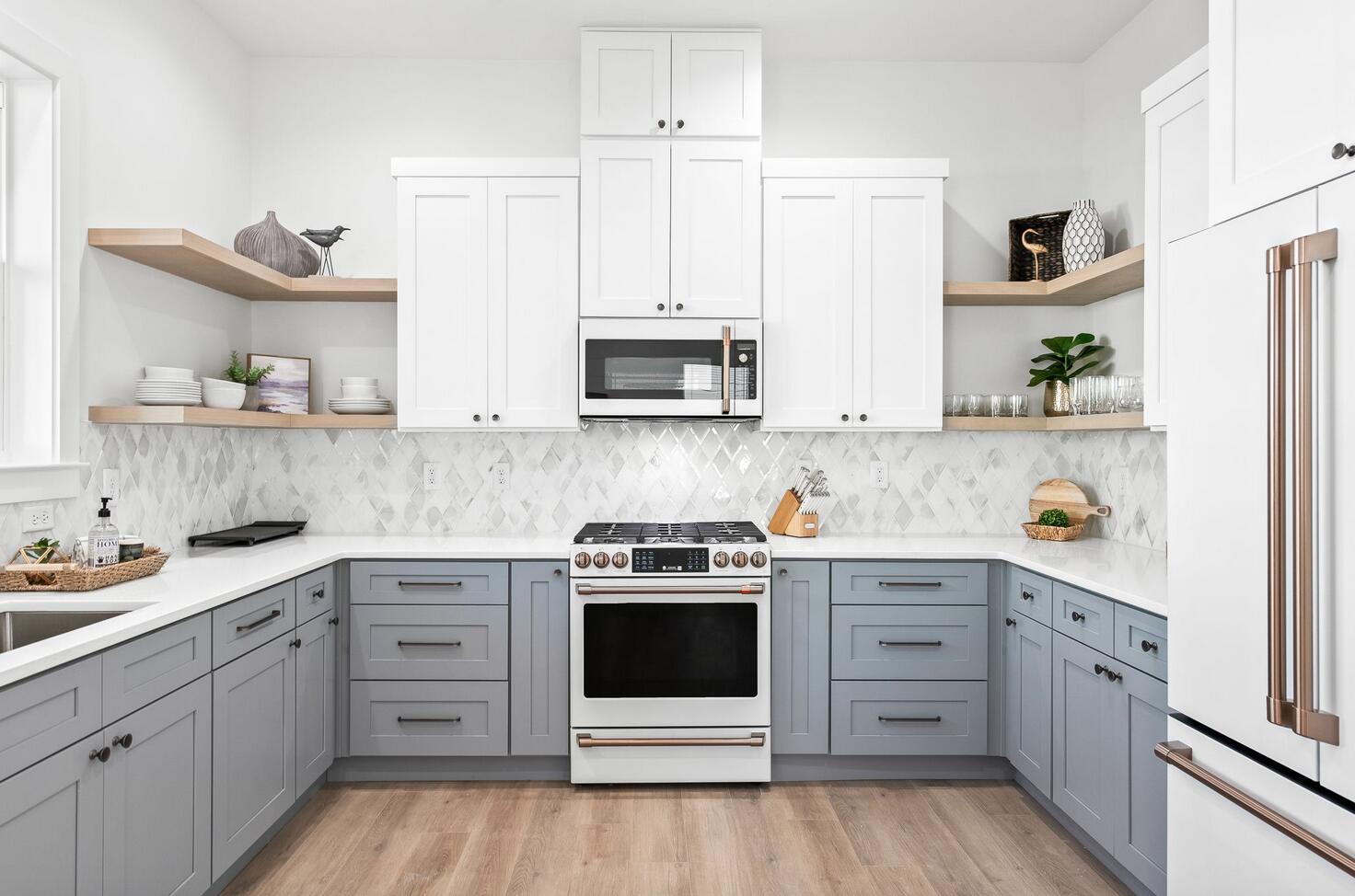 TREETOP - Residential