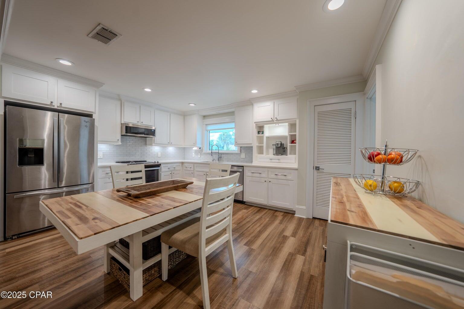 BAY POINT UNIT 1 - Residential