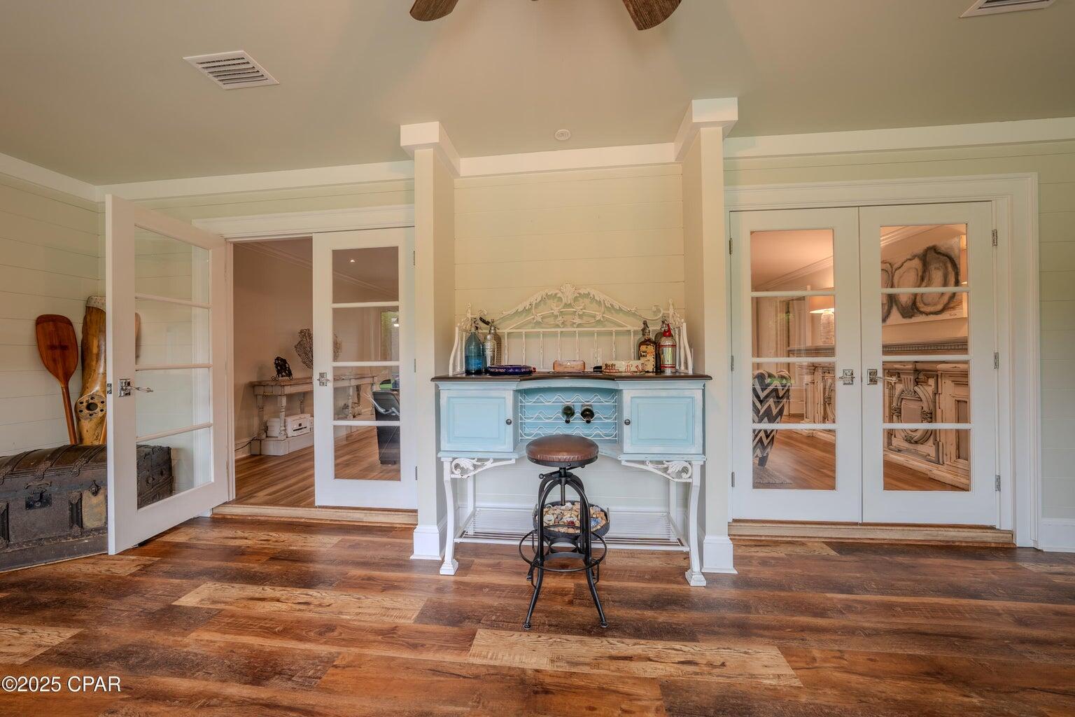 BAY POINT UNIT 1 - Residential