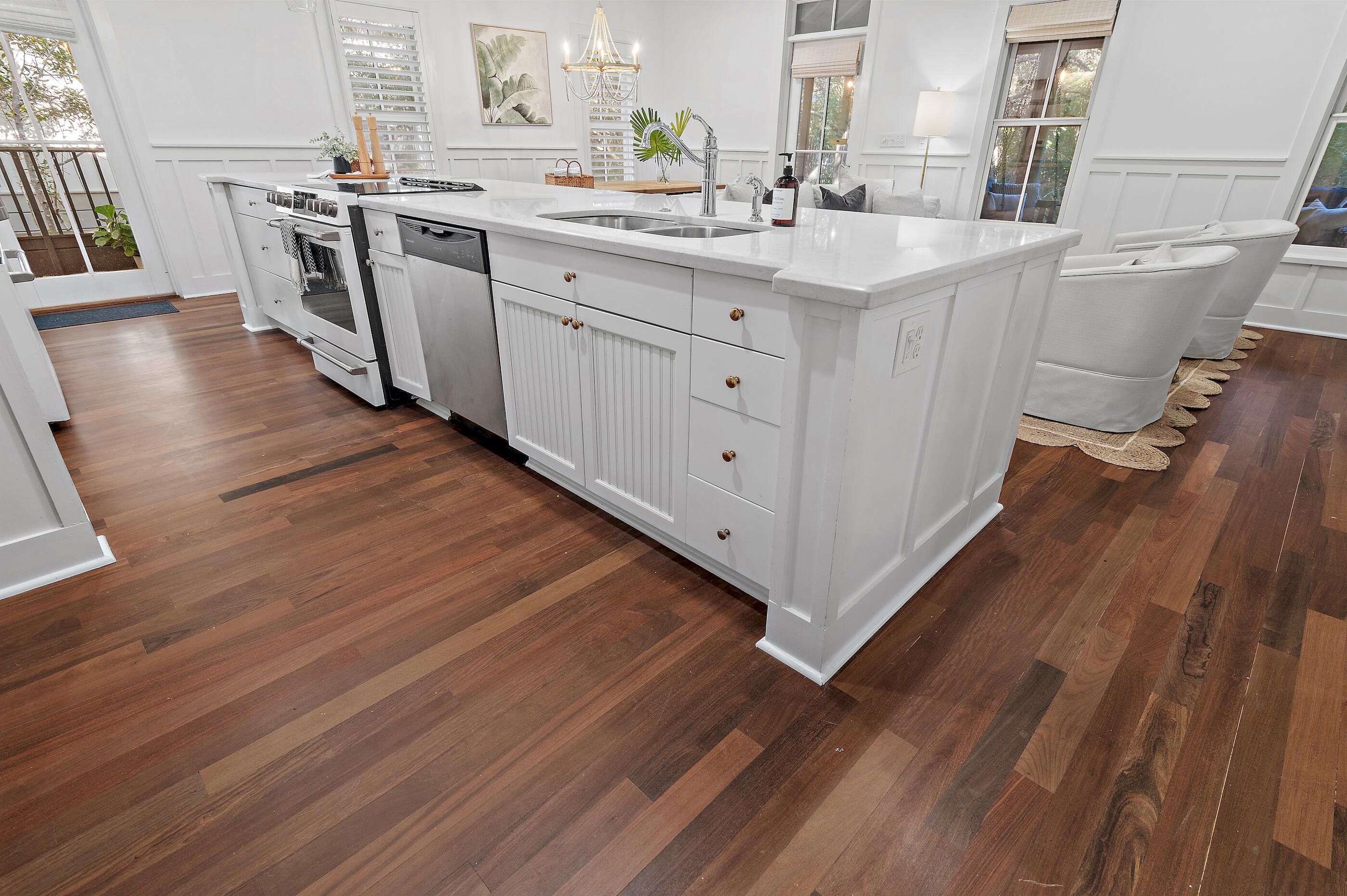 MAGNOLIA COTTAGES - Residential