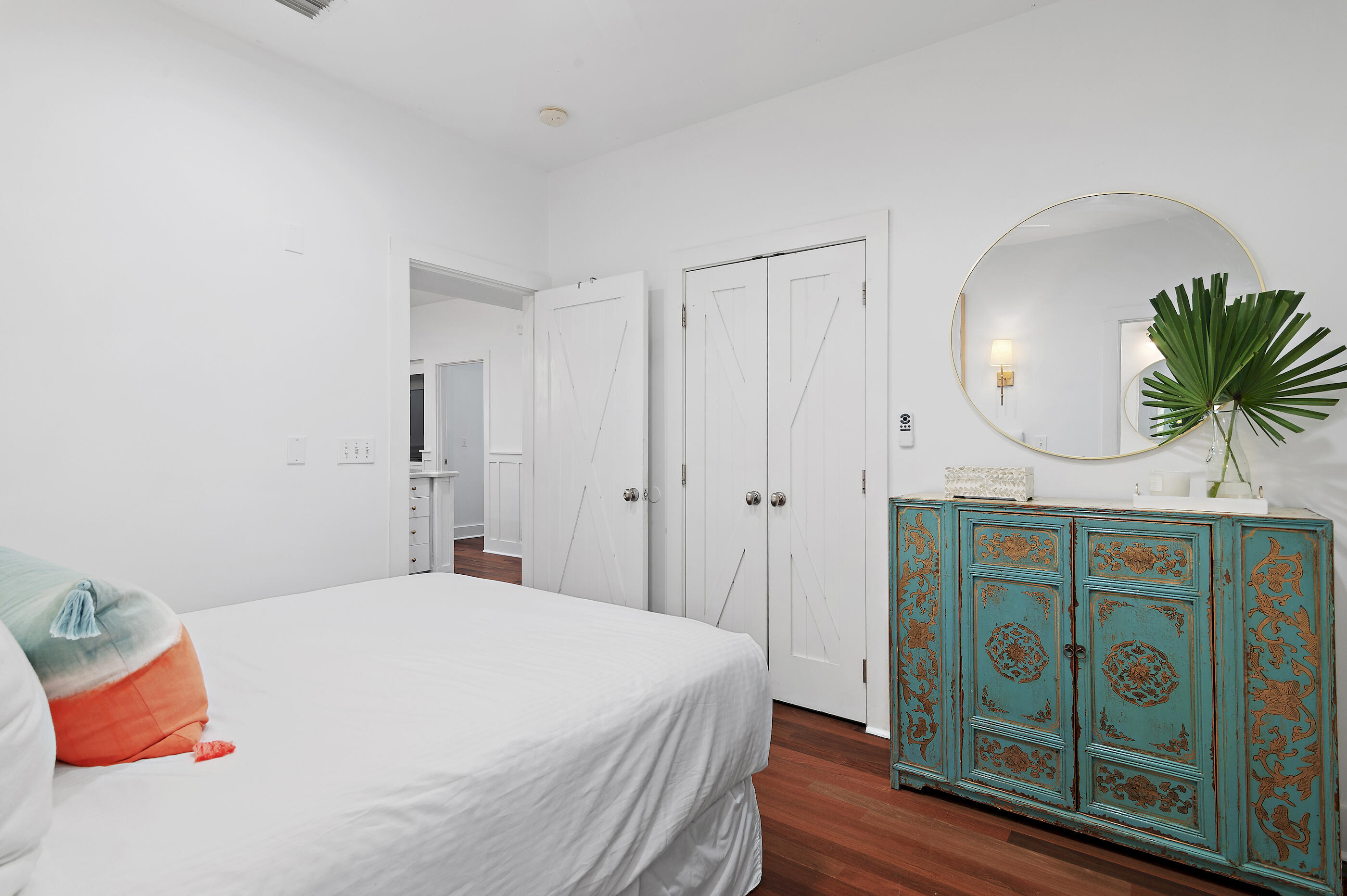 MAGNOLIA COTTAGES - Residential