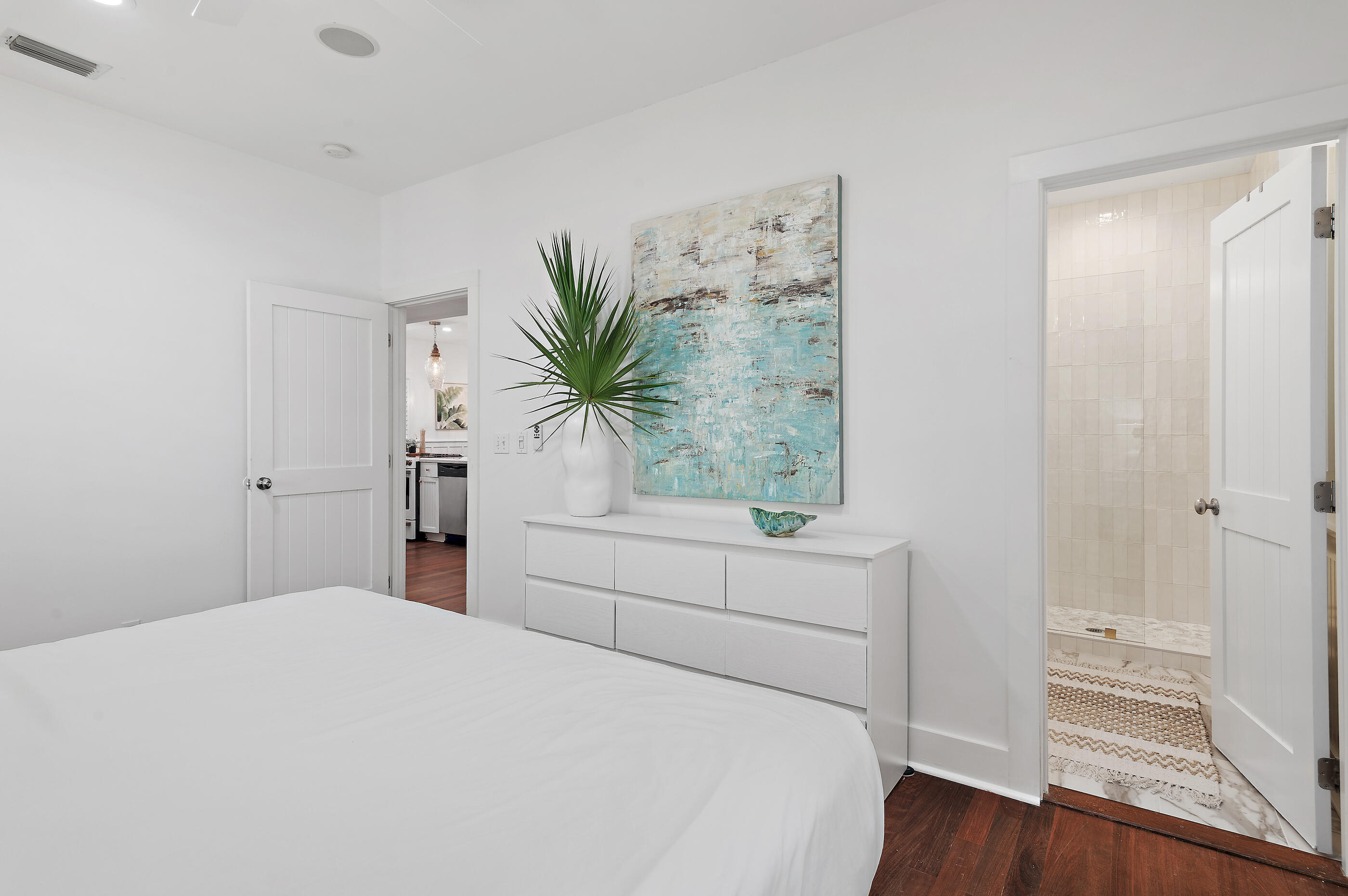 MAGNOLIA COTTAGES - Residential