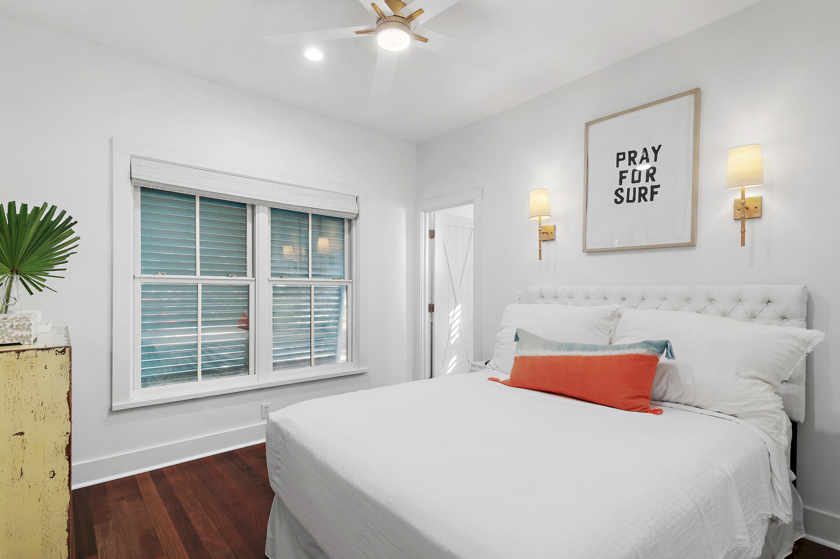 MAGNOLIA COTTAGES - Residential