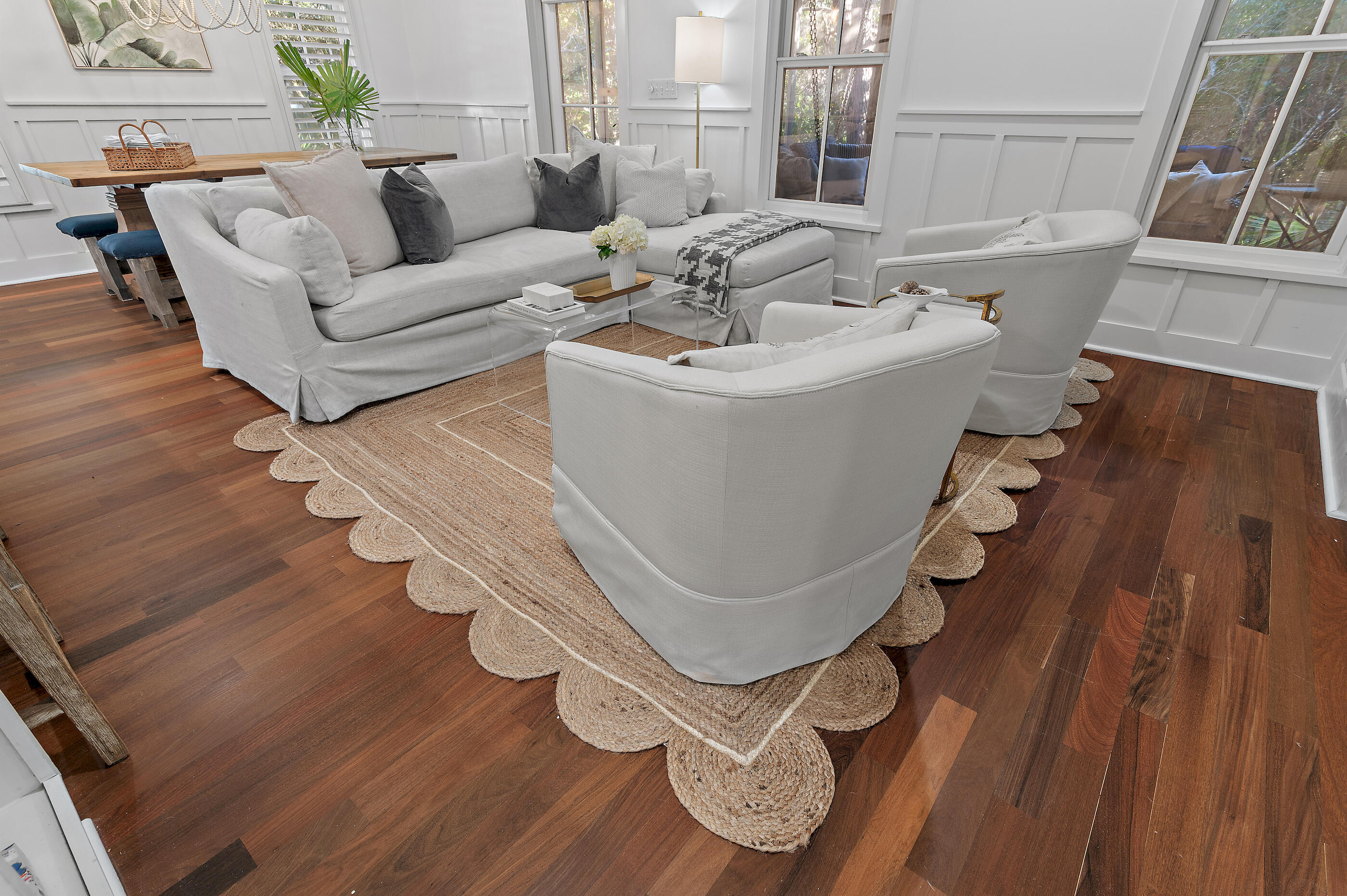 MAGNOLIA COTTAGES - Residential