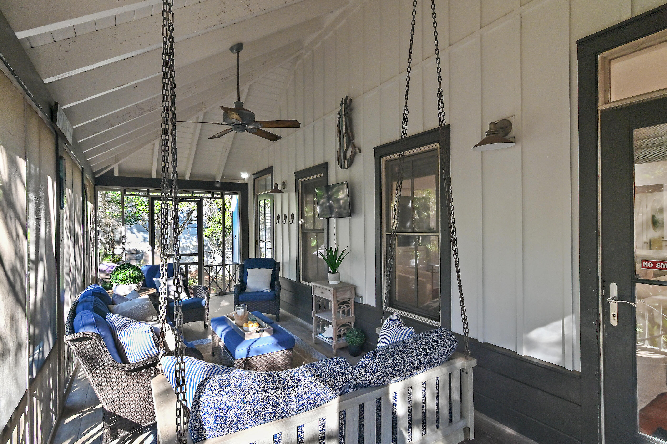 MAGNOLIA COTTAGES - Residential