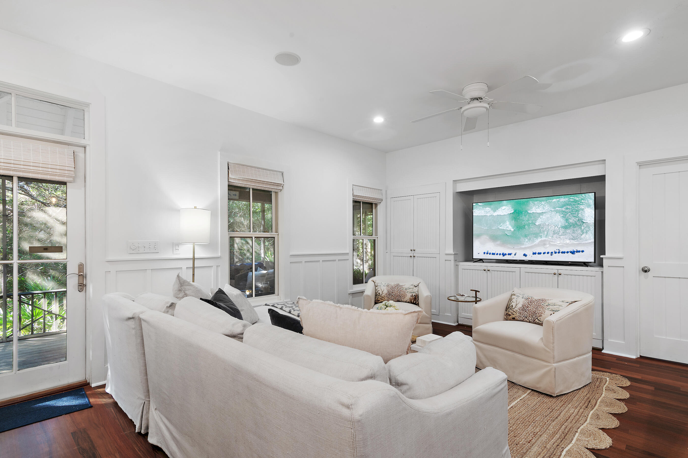 MAGNOLIA COTTAGES - Residential