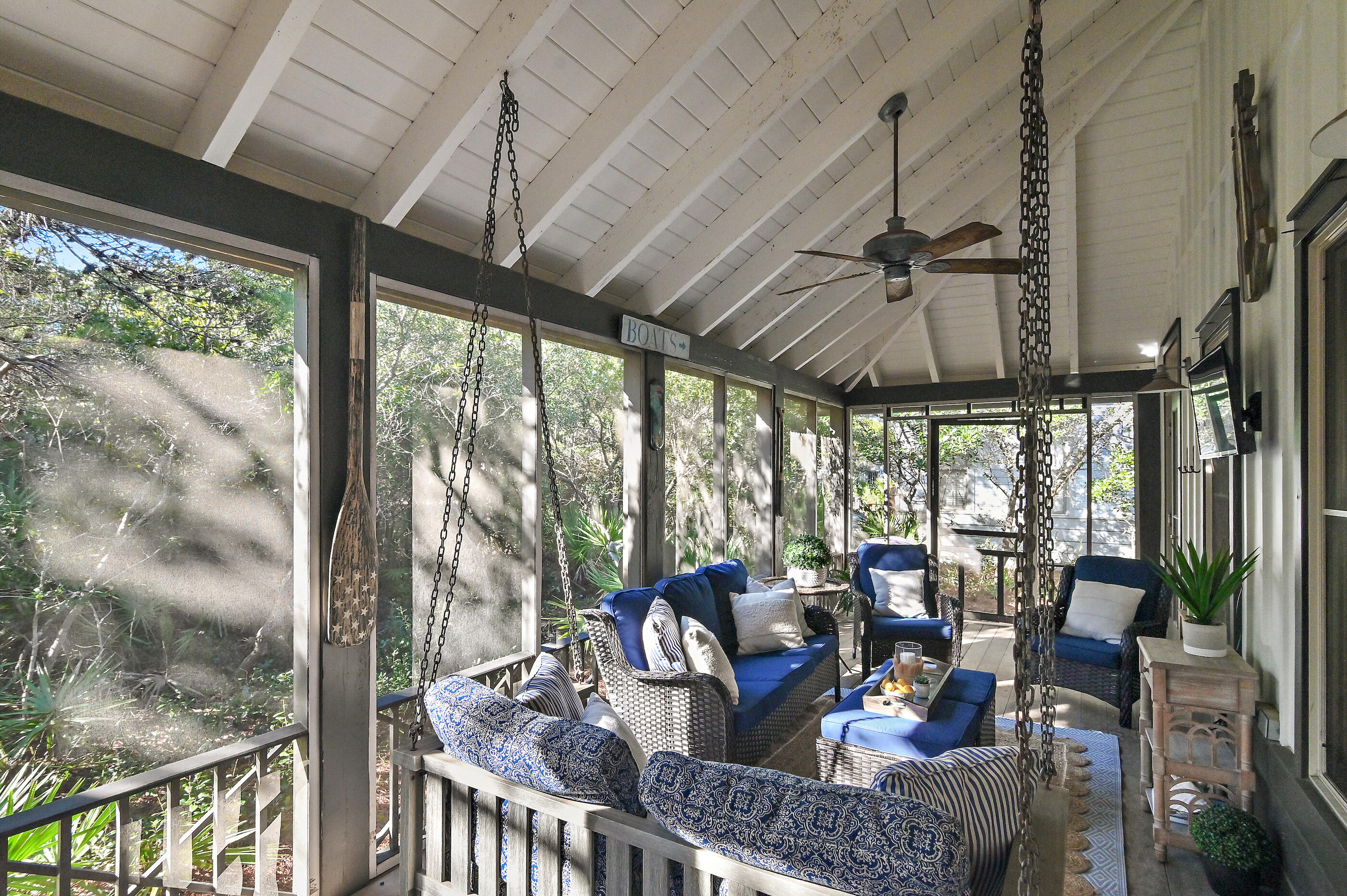 MAGNOLIA COTTAGES - Residential