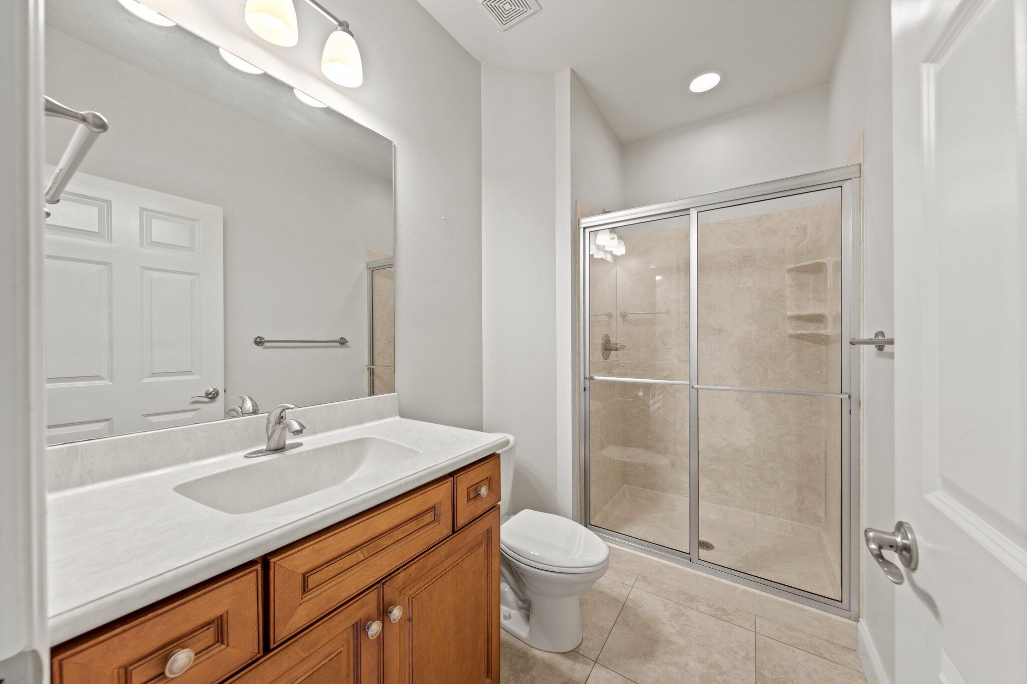 BAYSHORE PLACE PH XI - Residential Lease