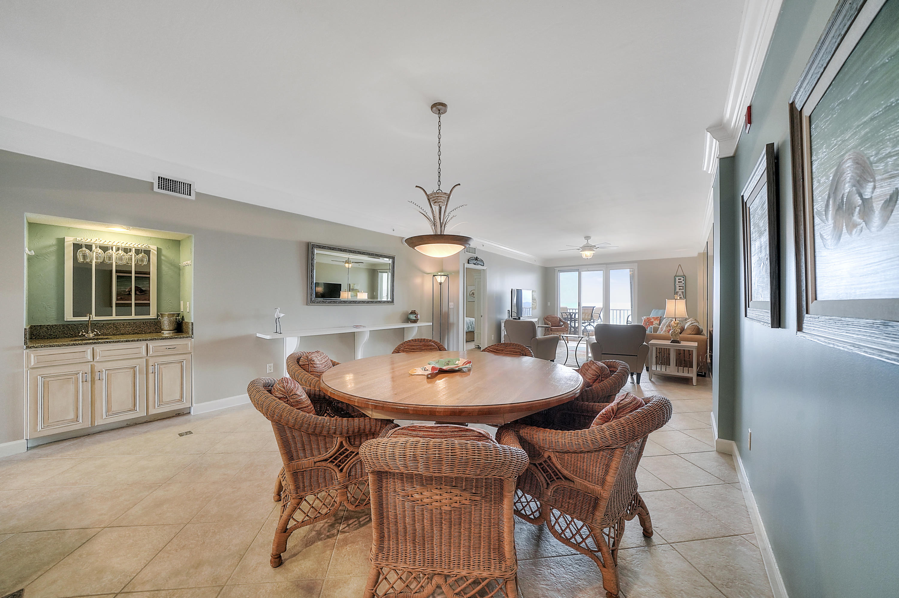 INN AT CRYSTAL BEACH (SUMMERCHASE CONDO) - Residential