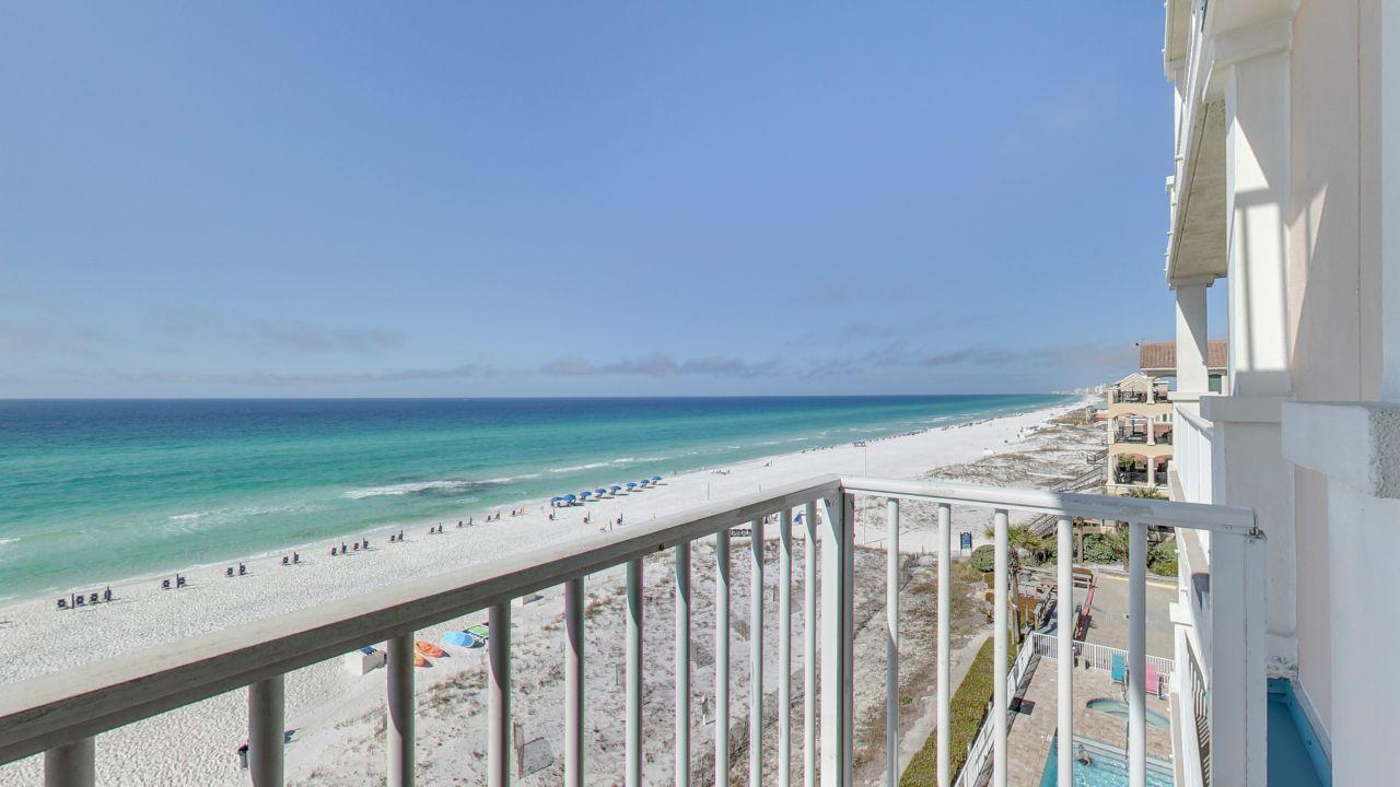 INN AT CRYSTAL BEACH (SUMMERCHASE CONDO) - Residential