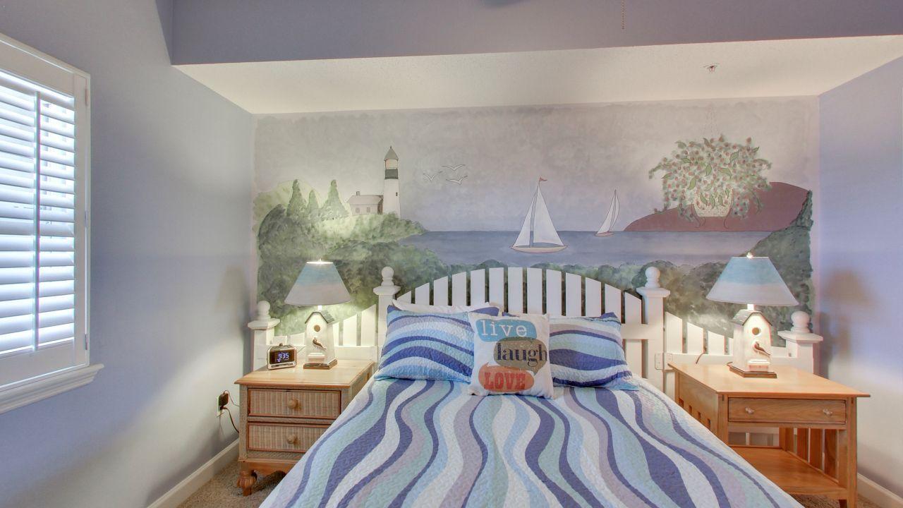 INN AT CRYSTAL BEACH (SUMMERCHASE CONDO) - Residential