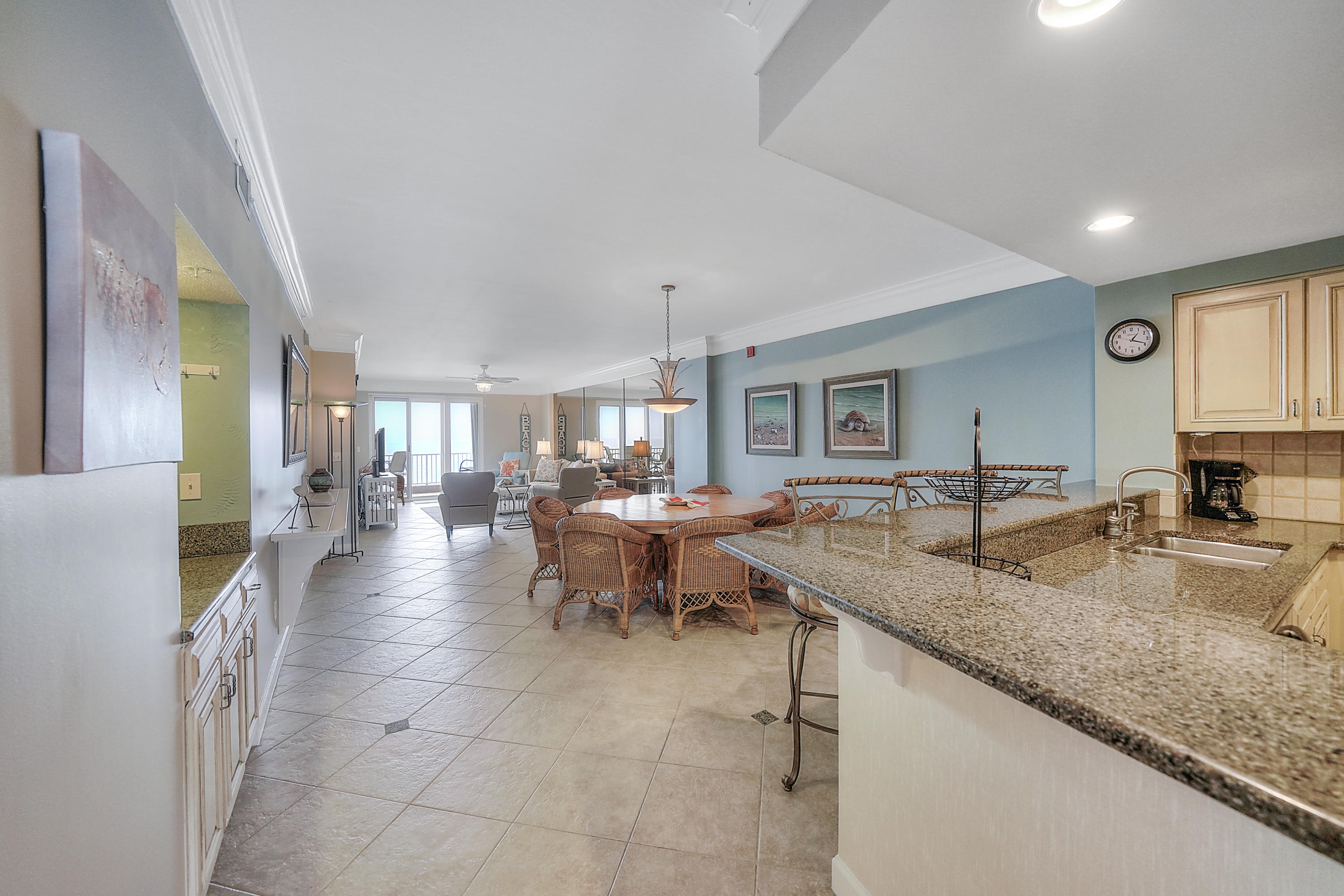 INN AT CRYSTAL BEACH (SUMMERCHASE CONDO) - Residential