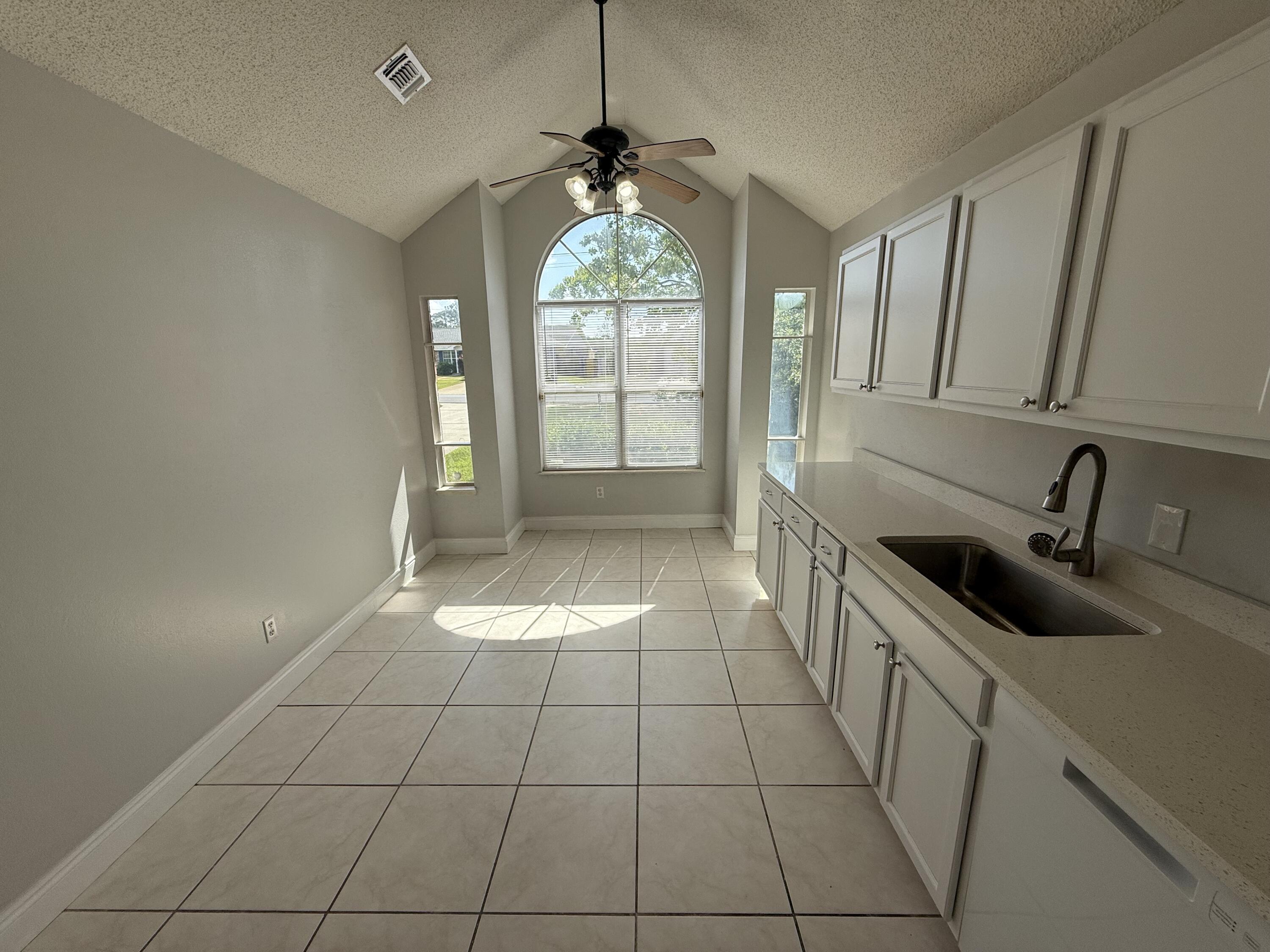 NAVARRE S/D 2ND ADDN - Residential