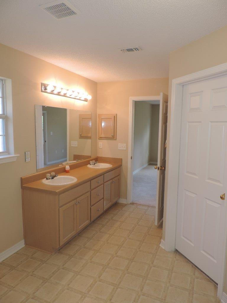 CREETWOOD PLACE - Residential