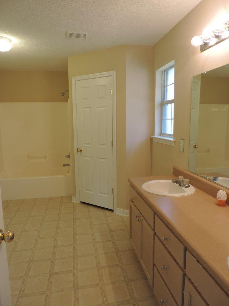 CREETWOOD PLACE - Residential