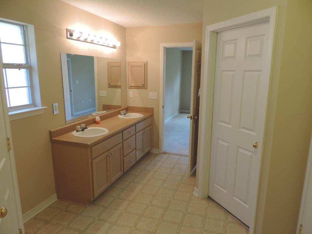 CREETWOOD PLACE - Residential