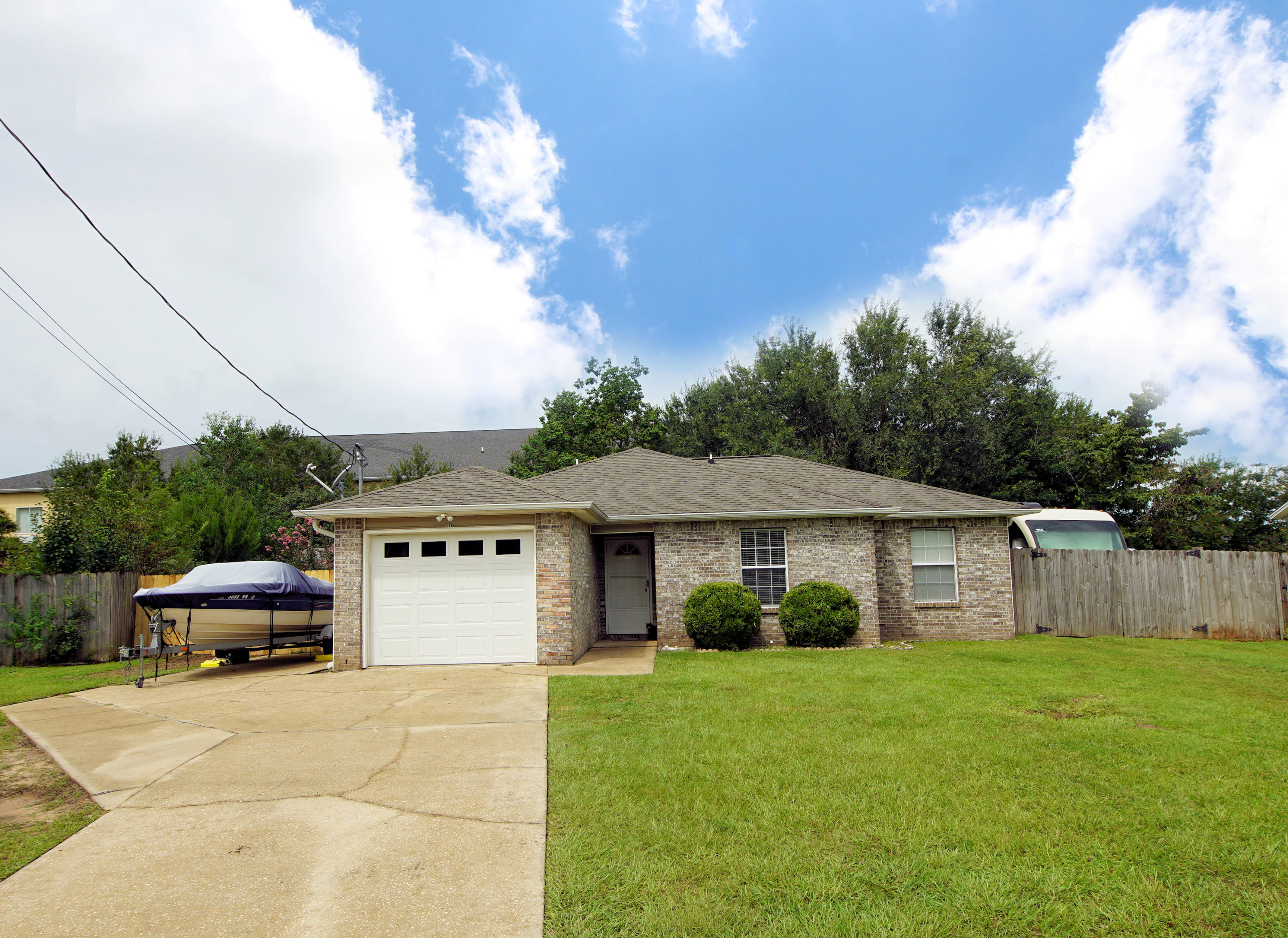 SHOAL TERRACE ESTATES - Residential