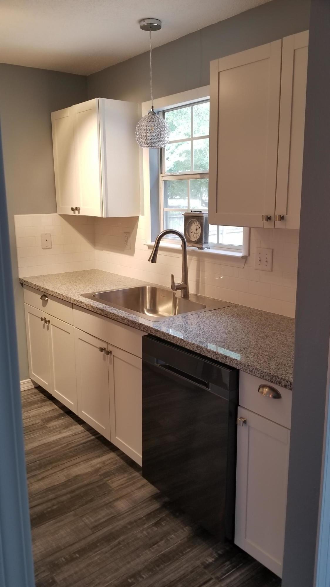 HOLLYROD - Residential