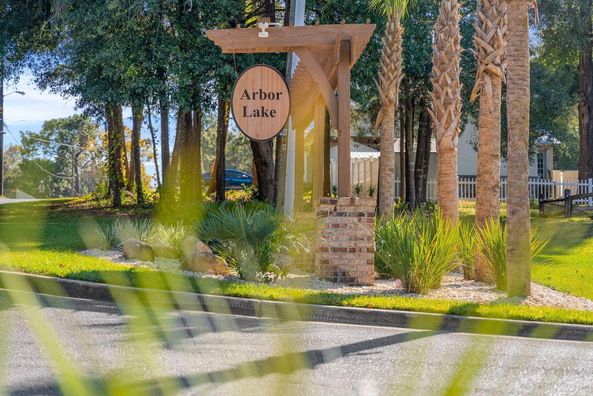 ARBOR LAKE PHASE 1 - Residential Lease