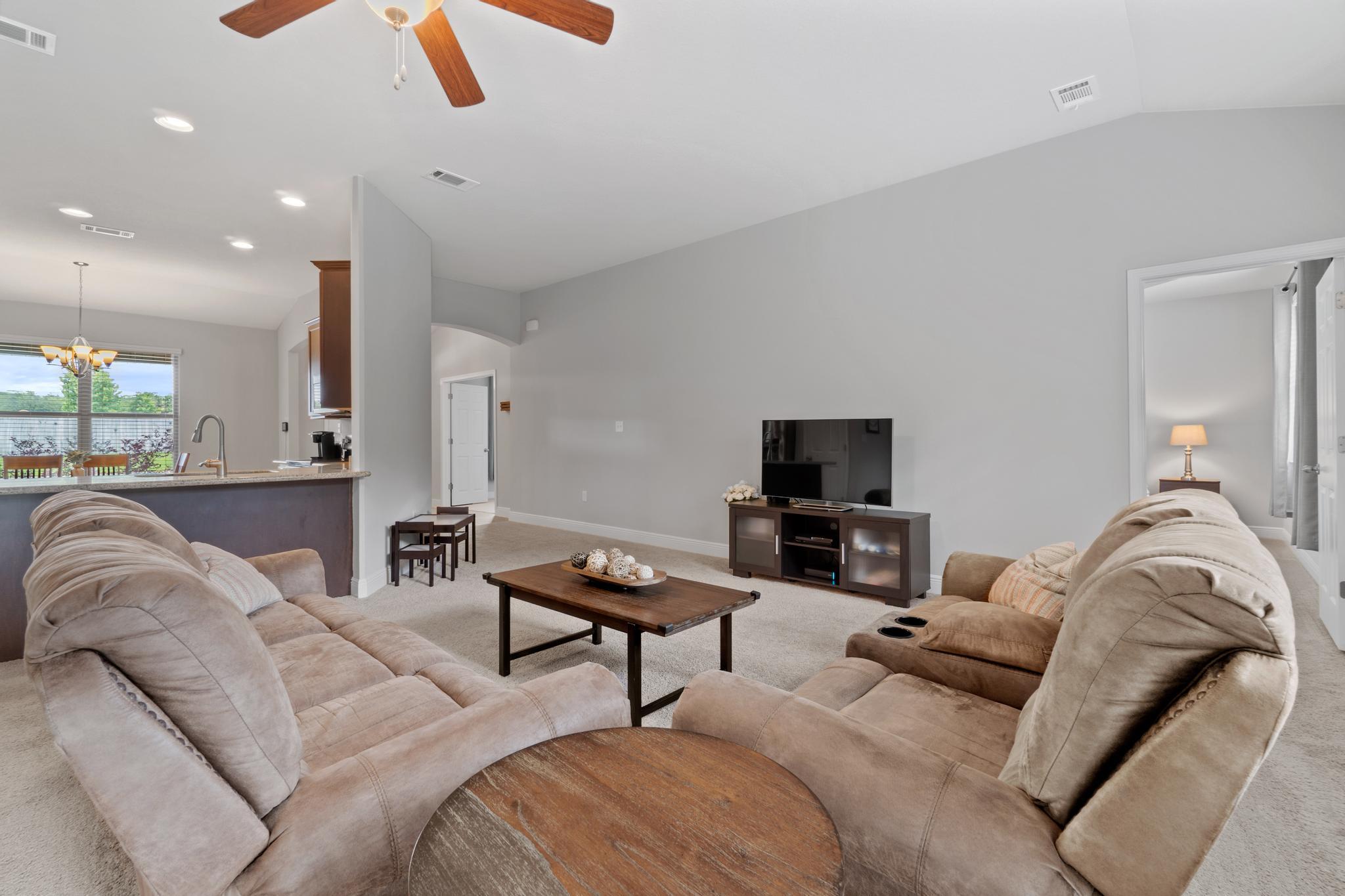 CARNEGIE HILLS PH 1 - Residential