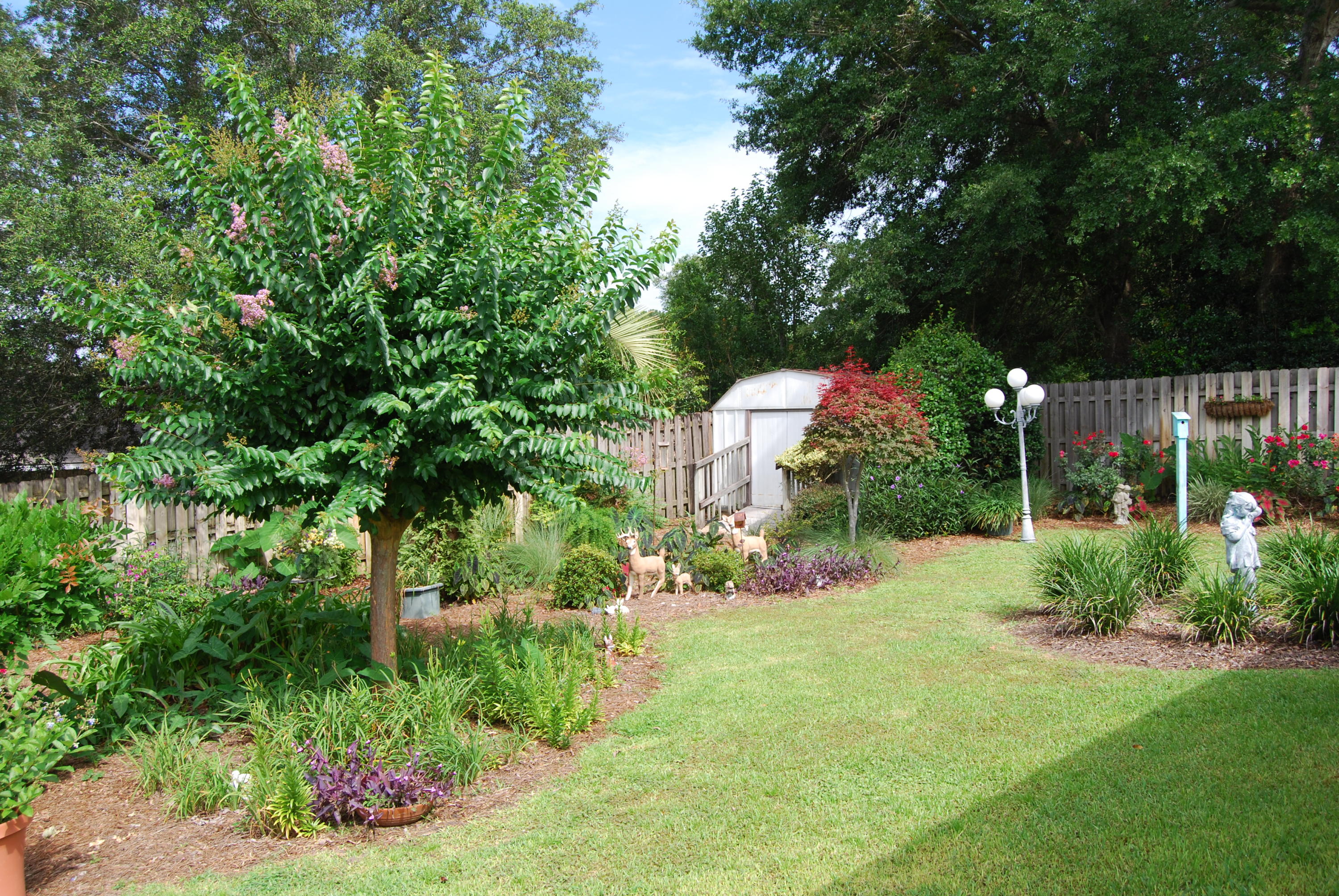 NORTHVIEW ESTATES 3RD ADDN - Residential