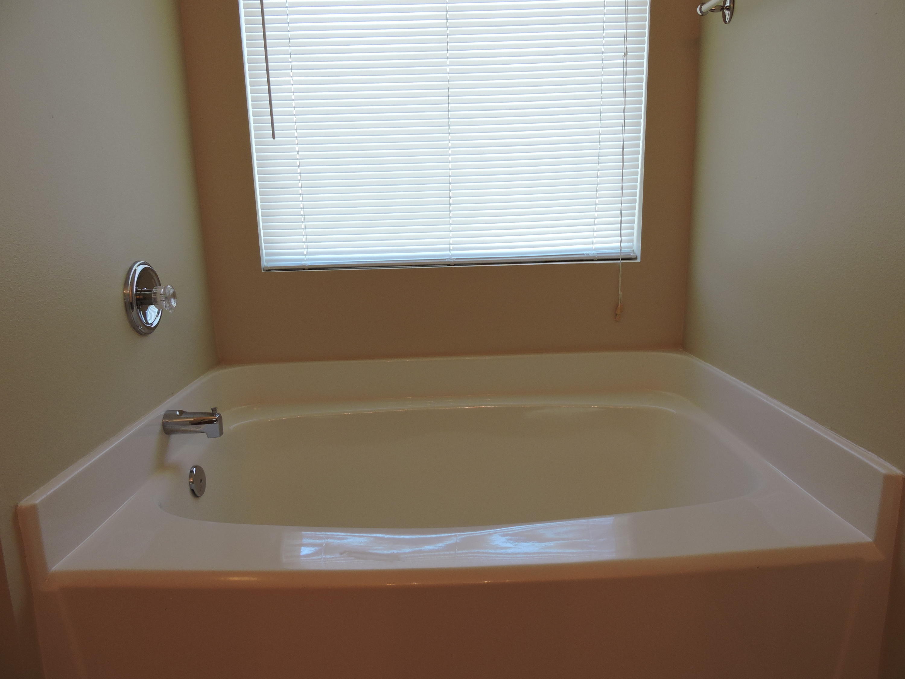 STILLWELL ESTATES - Residential Lease