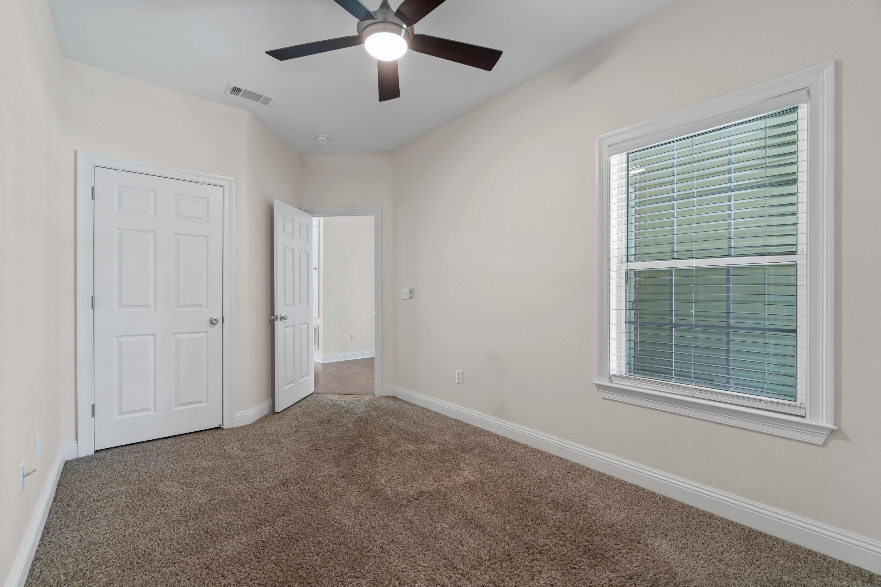 PORT DIXIE LOTS 27 & 28 BLK 61 - Residential