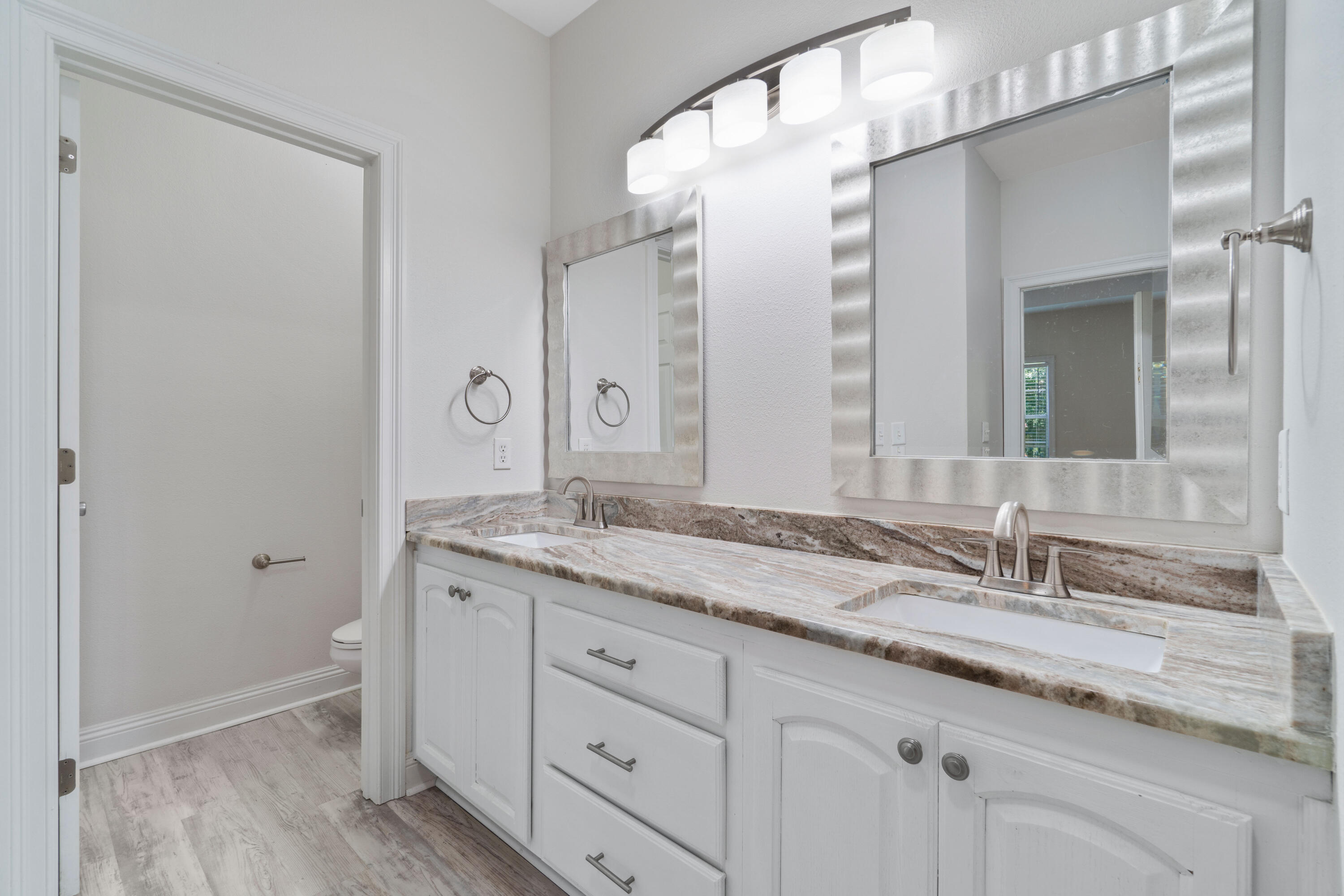 PORT DIXIE LOTS 27 & 28 BLK 61 - Residential
