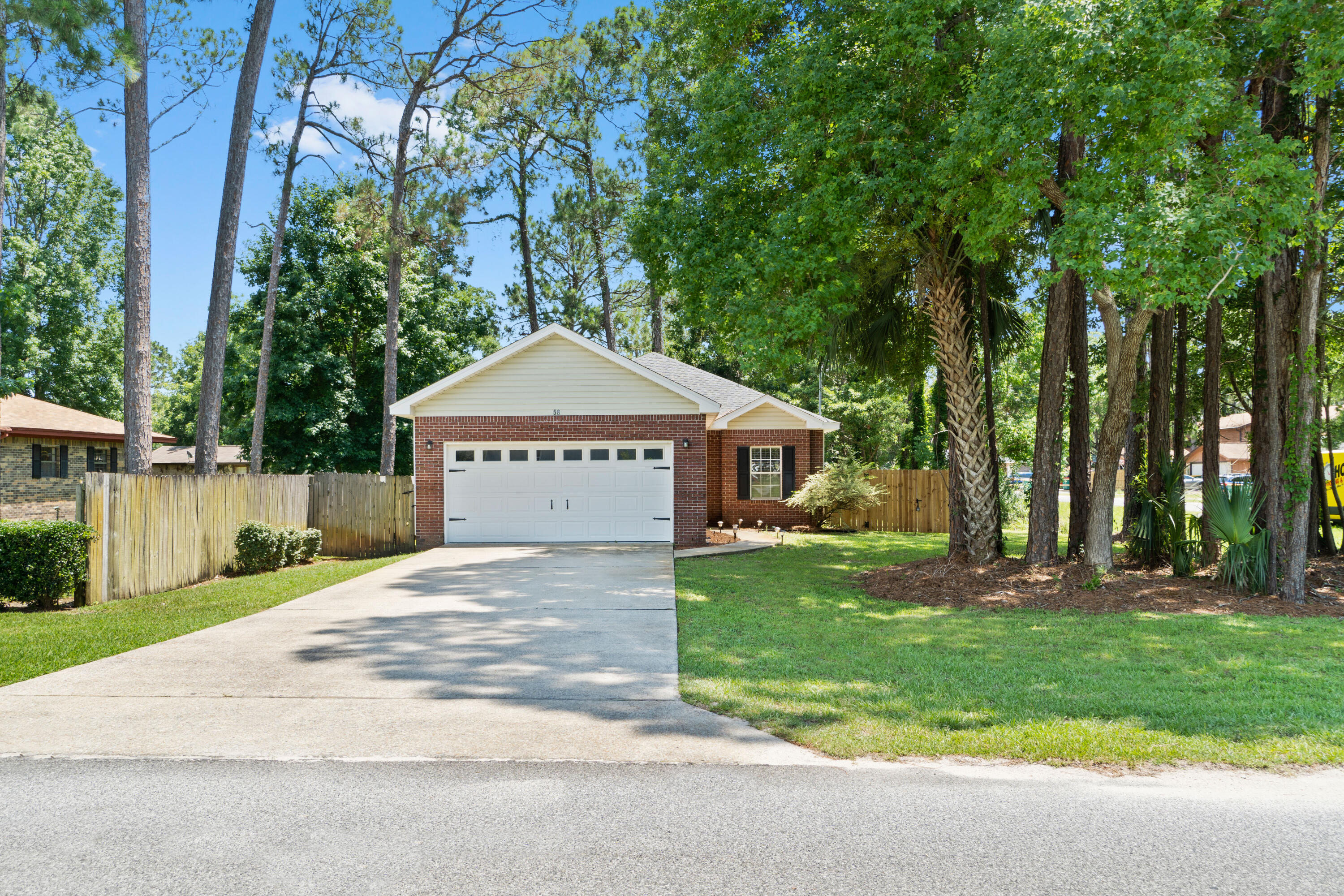 PORT DIXIE LOTS 27 & 28 BLK 61 - Residential