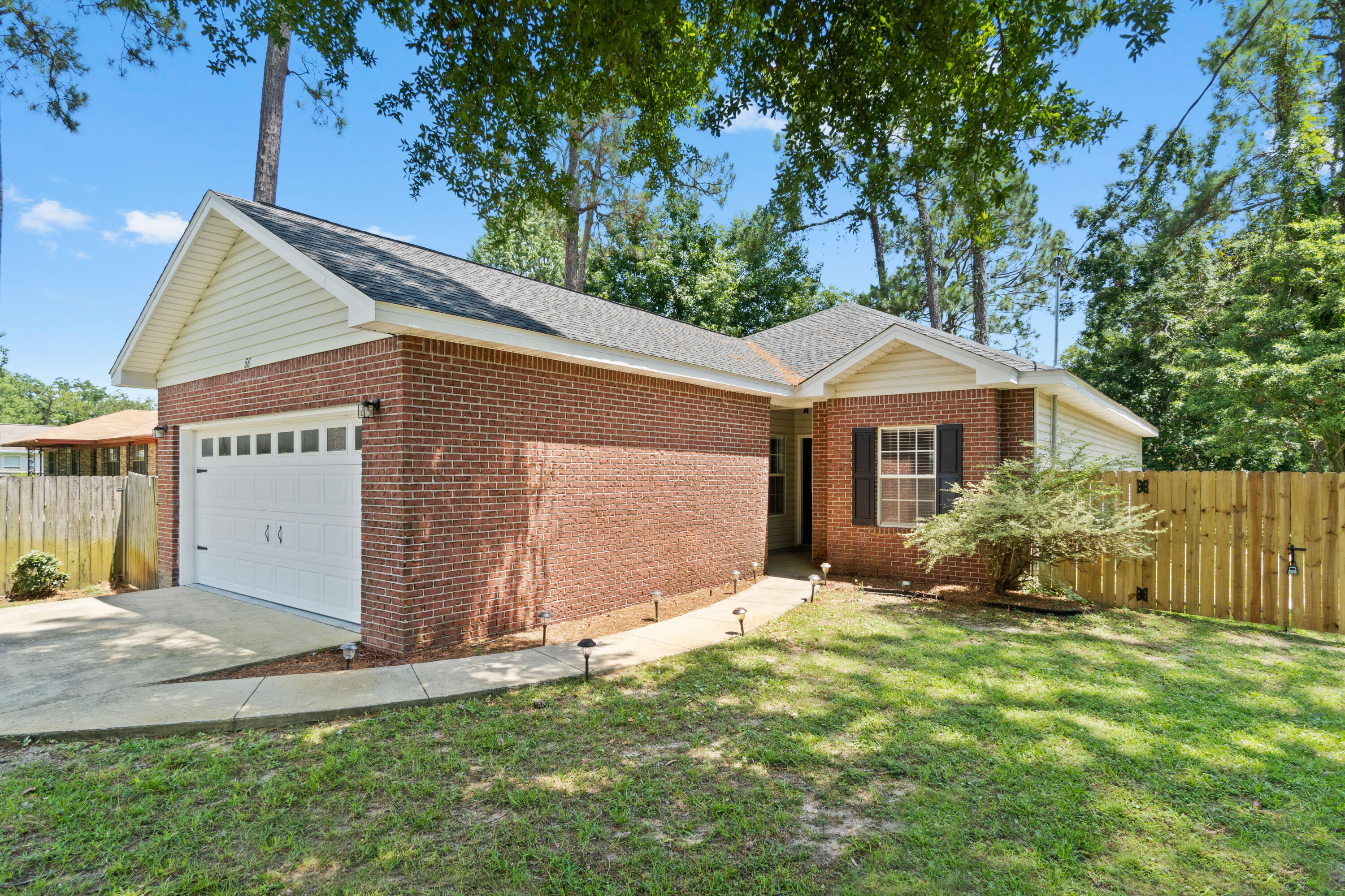 PORT DIXIE LOTS 27 & 28 BLK 61 - Residential